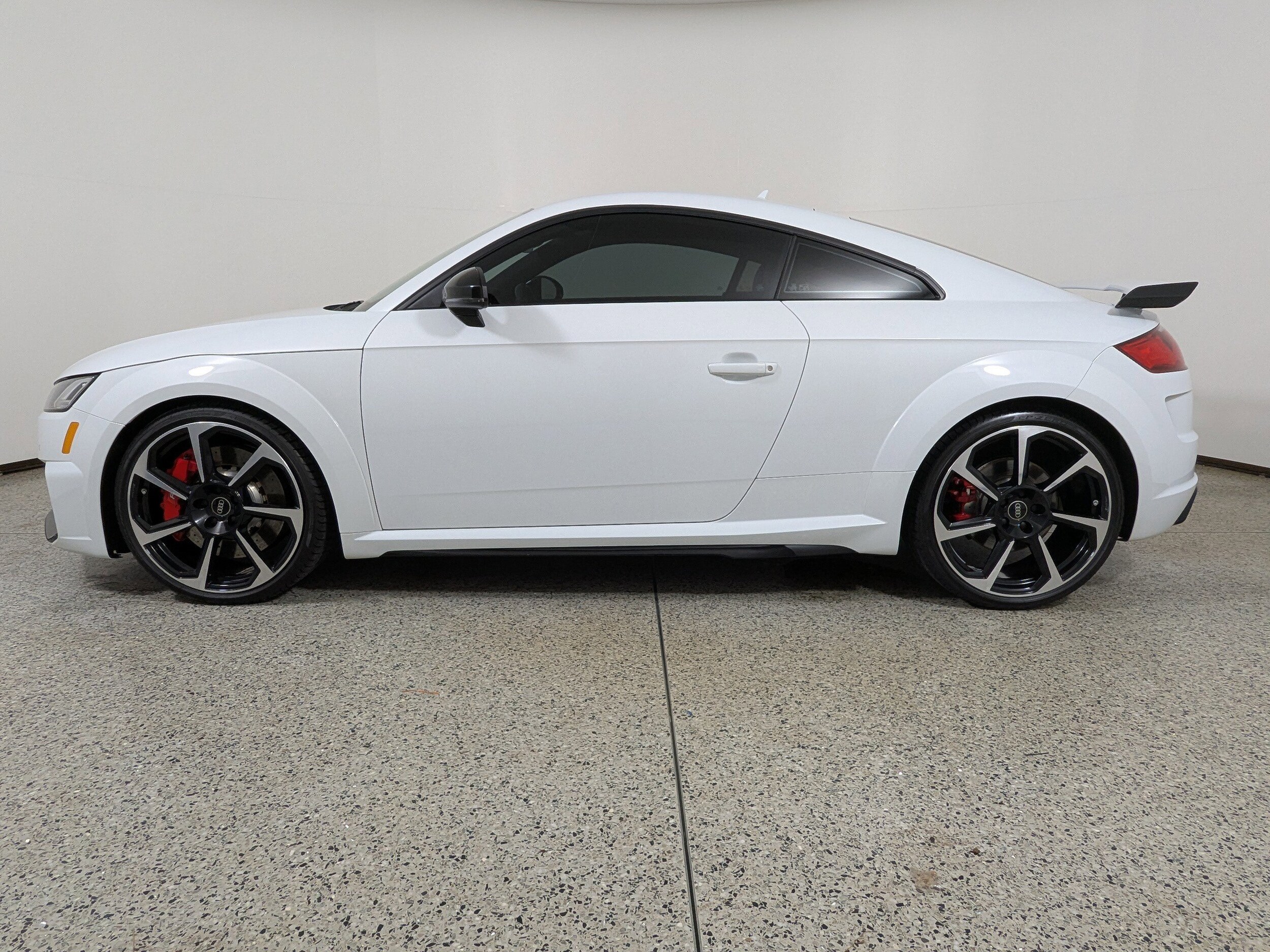2021 Audi TT RS photo 4