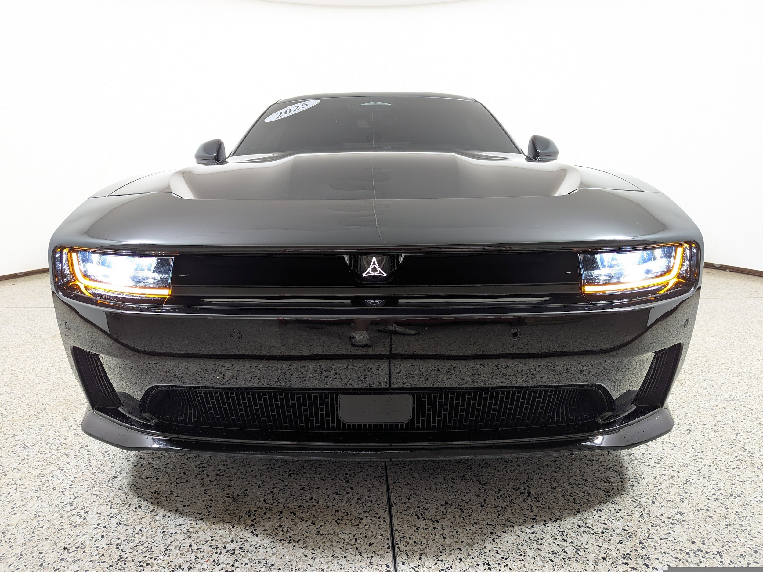 Used 2025 Dodge Charger Daytona R/T with VIN 2C3CDBCK8SR542437 for sale in West Melbourne, FL
