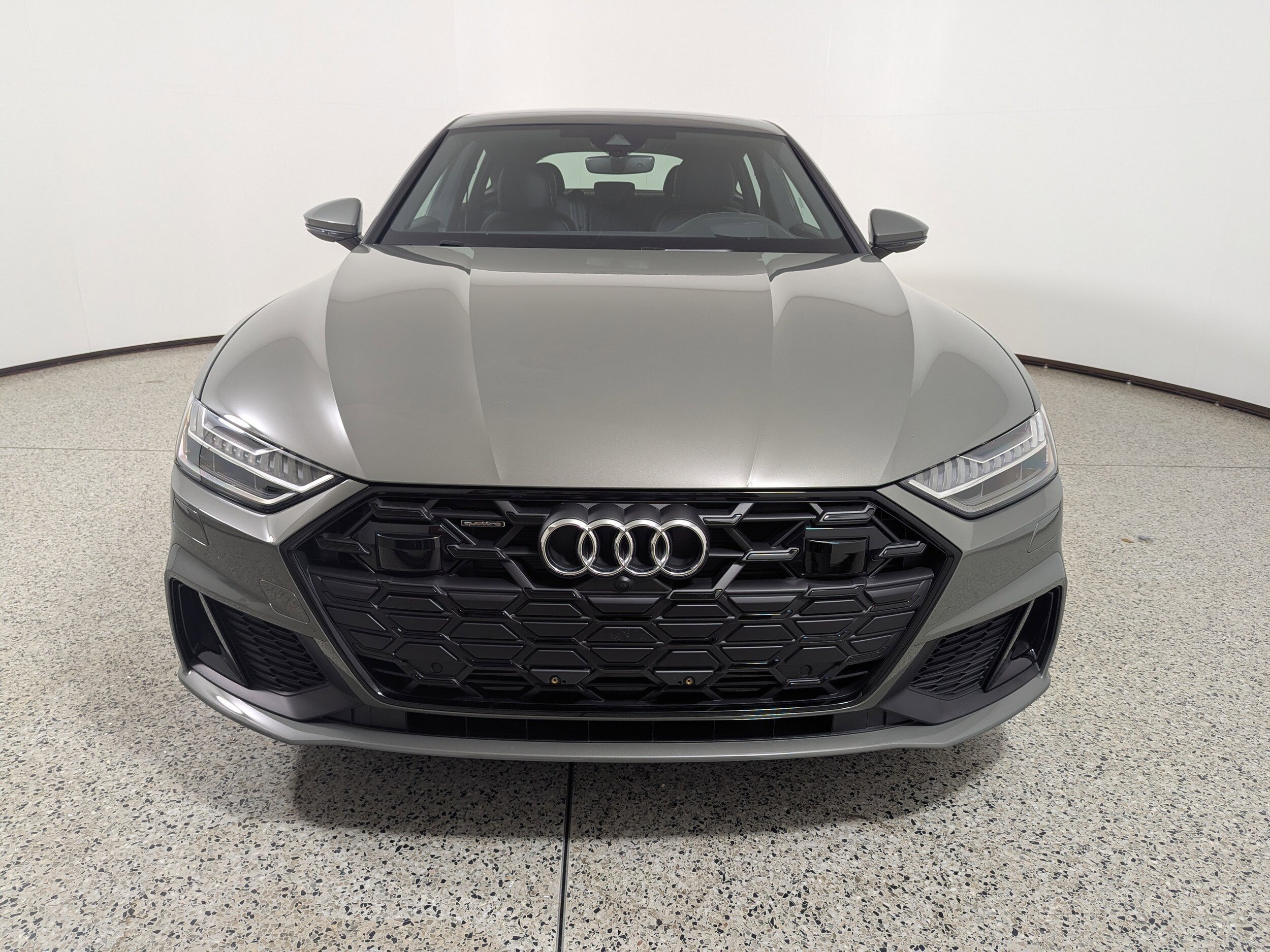 2025 Audi A7 55 Prestige photo 2