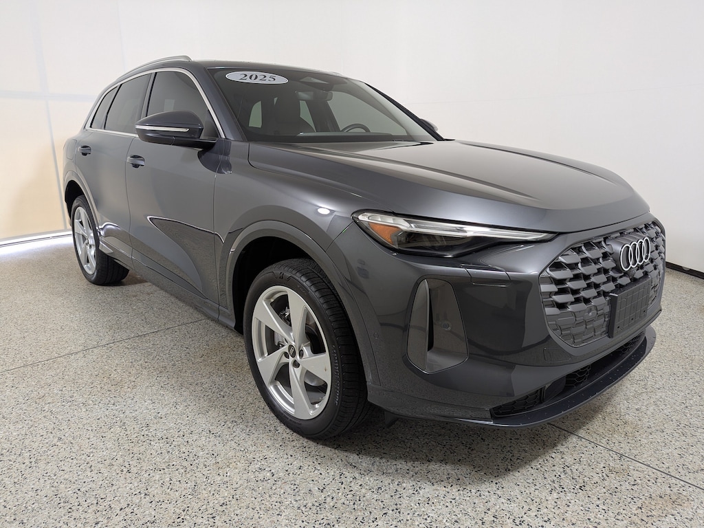 Certified 2025 Audi Q5 Premium Plus 2.0 TFSI quattro SUV