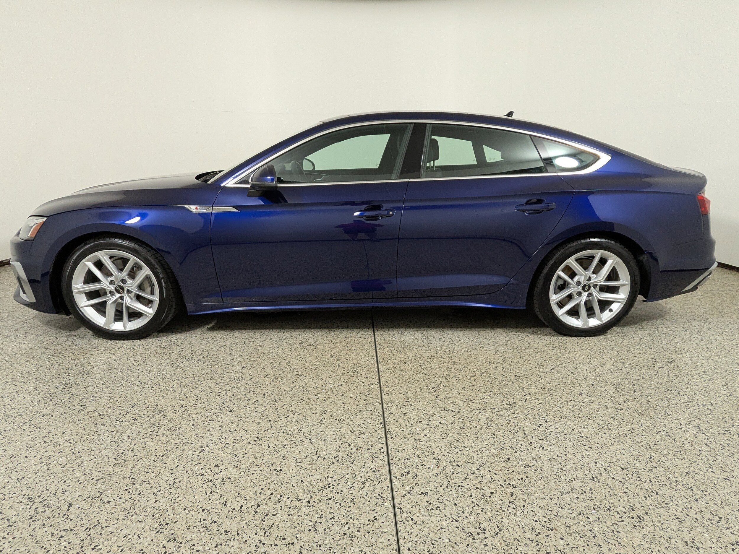 2024 Audi A5 S line Premium Plus 45 TFSI Quattro photo 4