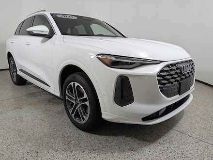2025 Audi Q5 Premium Plus 2.0 TFSI quattro SUV