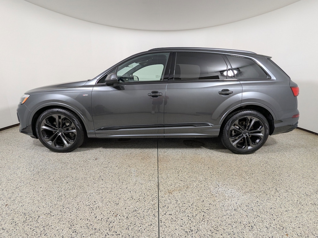New 2026 Audi Q7 S line Premium Plus SUV