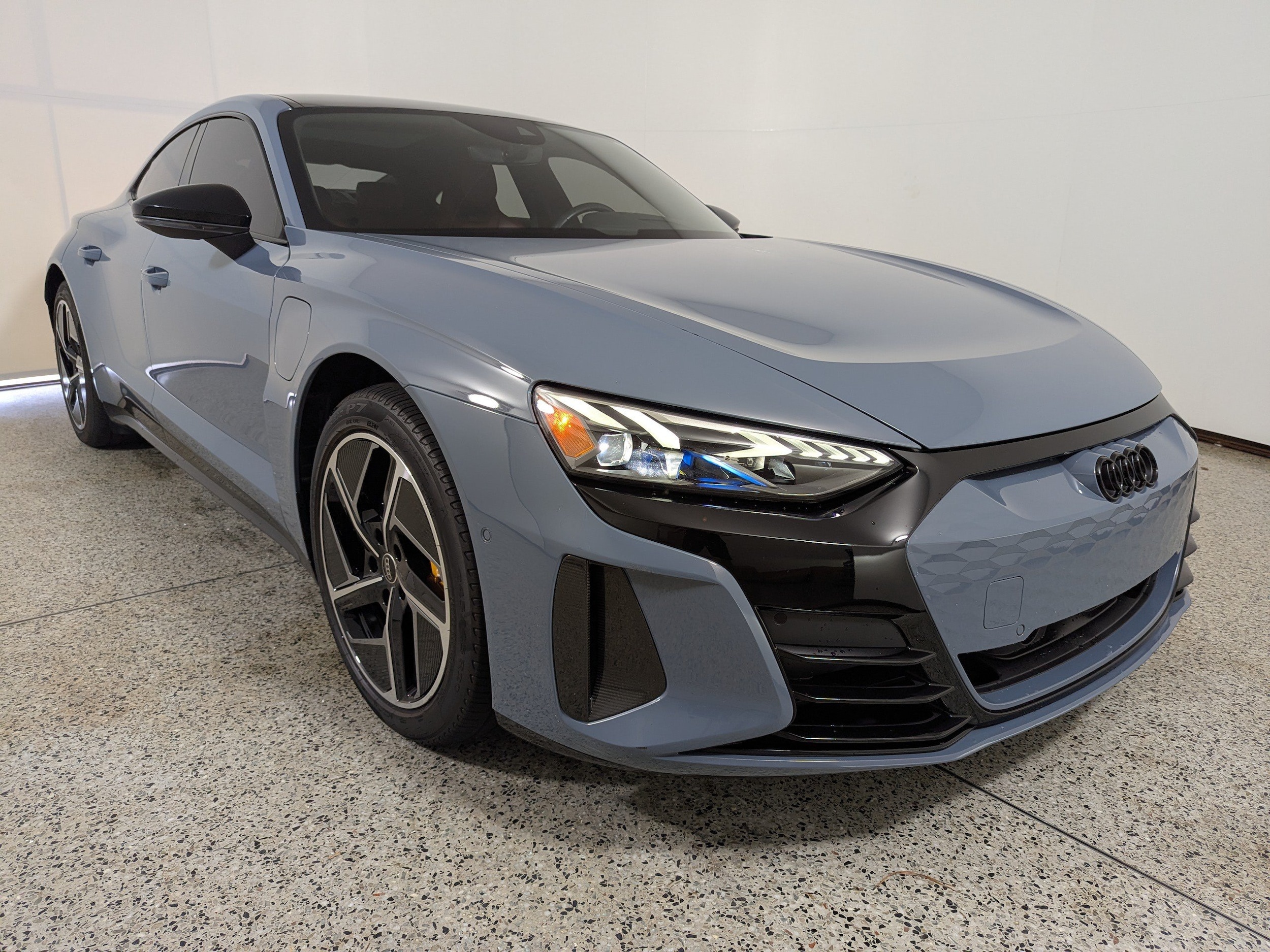2023 Audi RS e-tron GT -'s photo