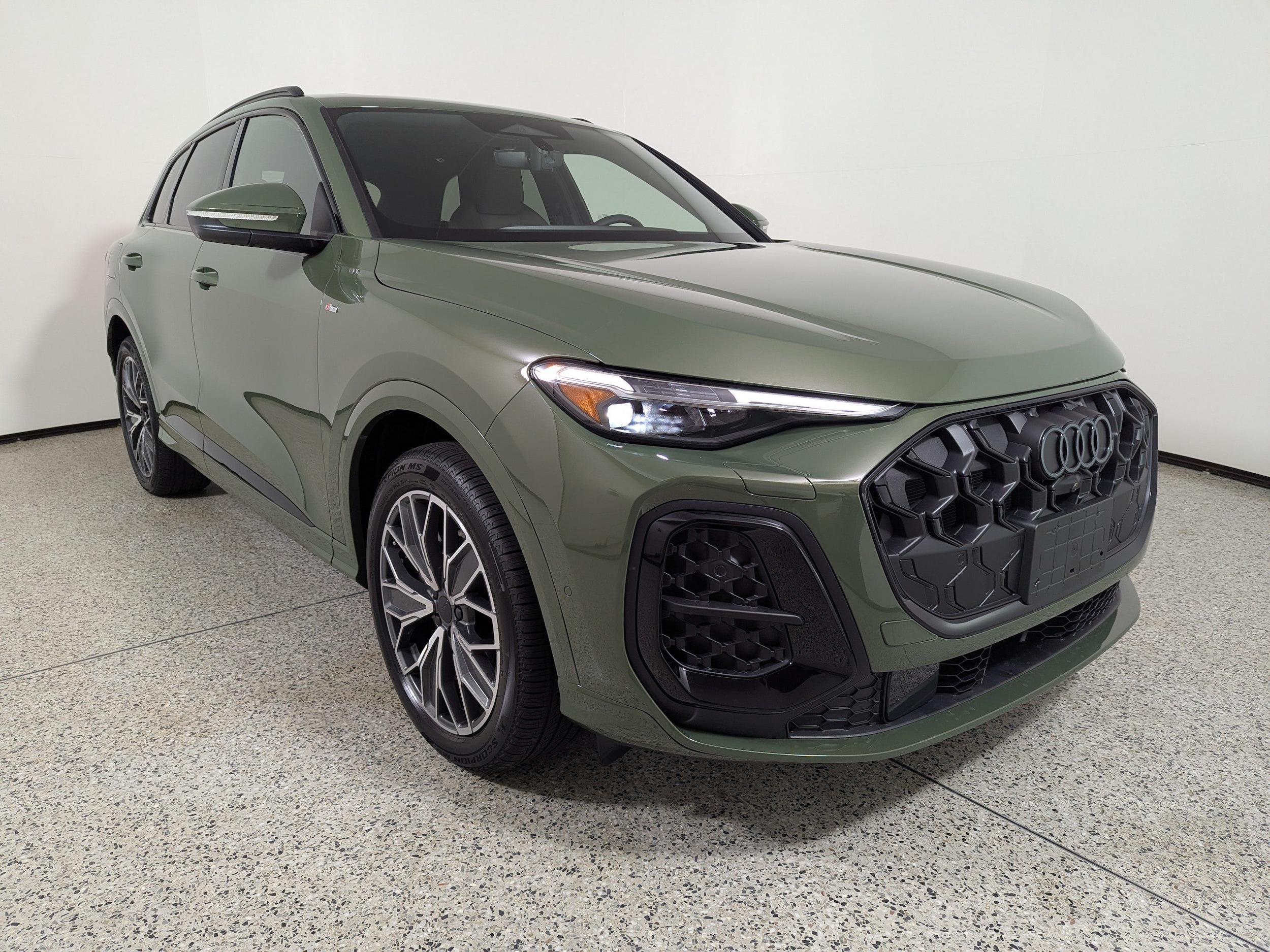 2026 Audi Q5 Prestige quattro's photo