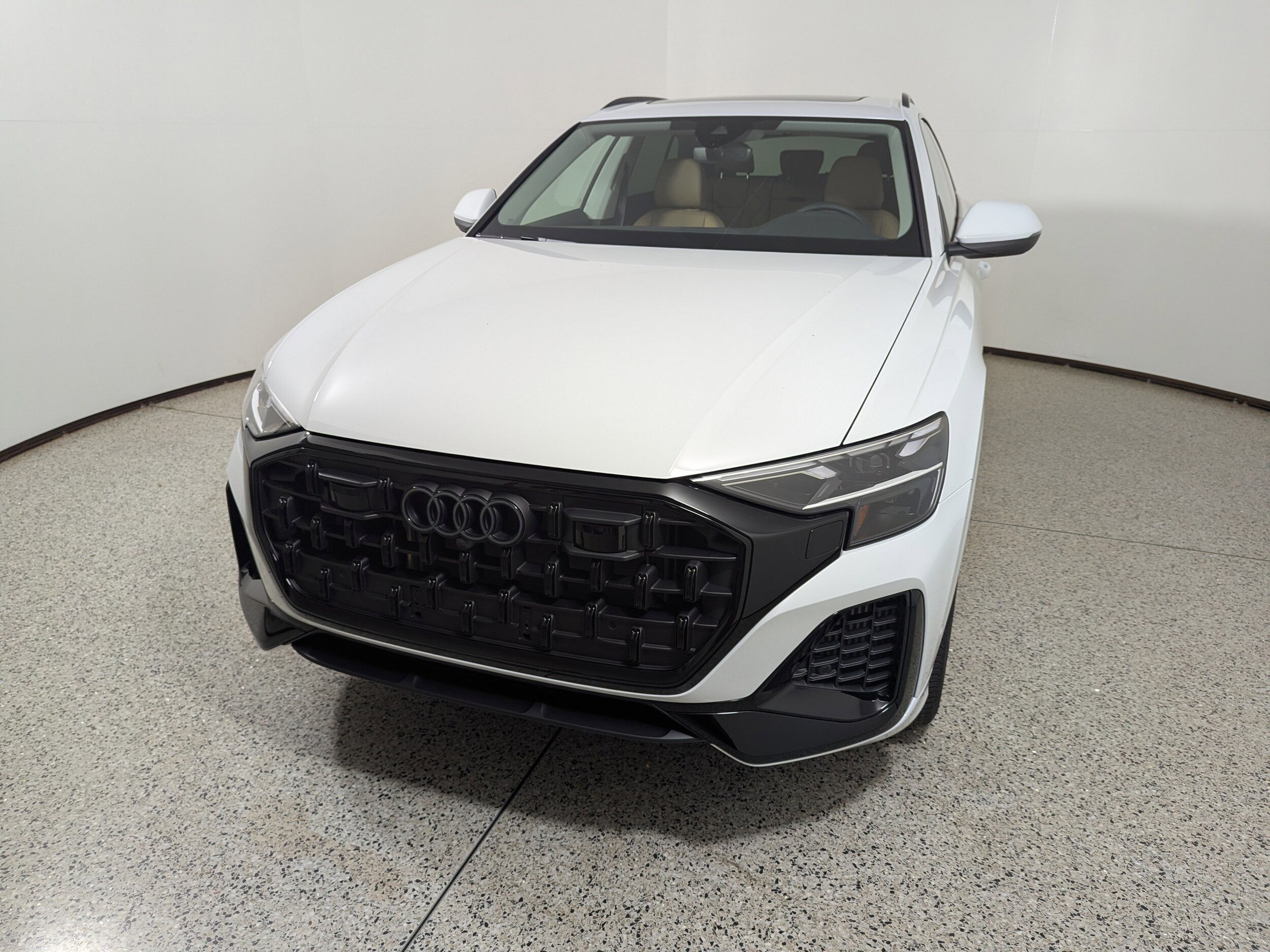 2025 Audi Q8 55 Premium photo 2