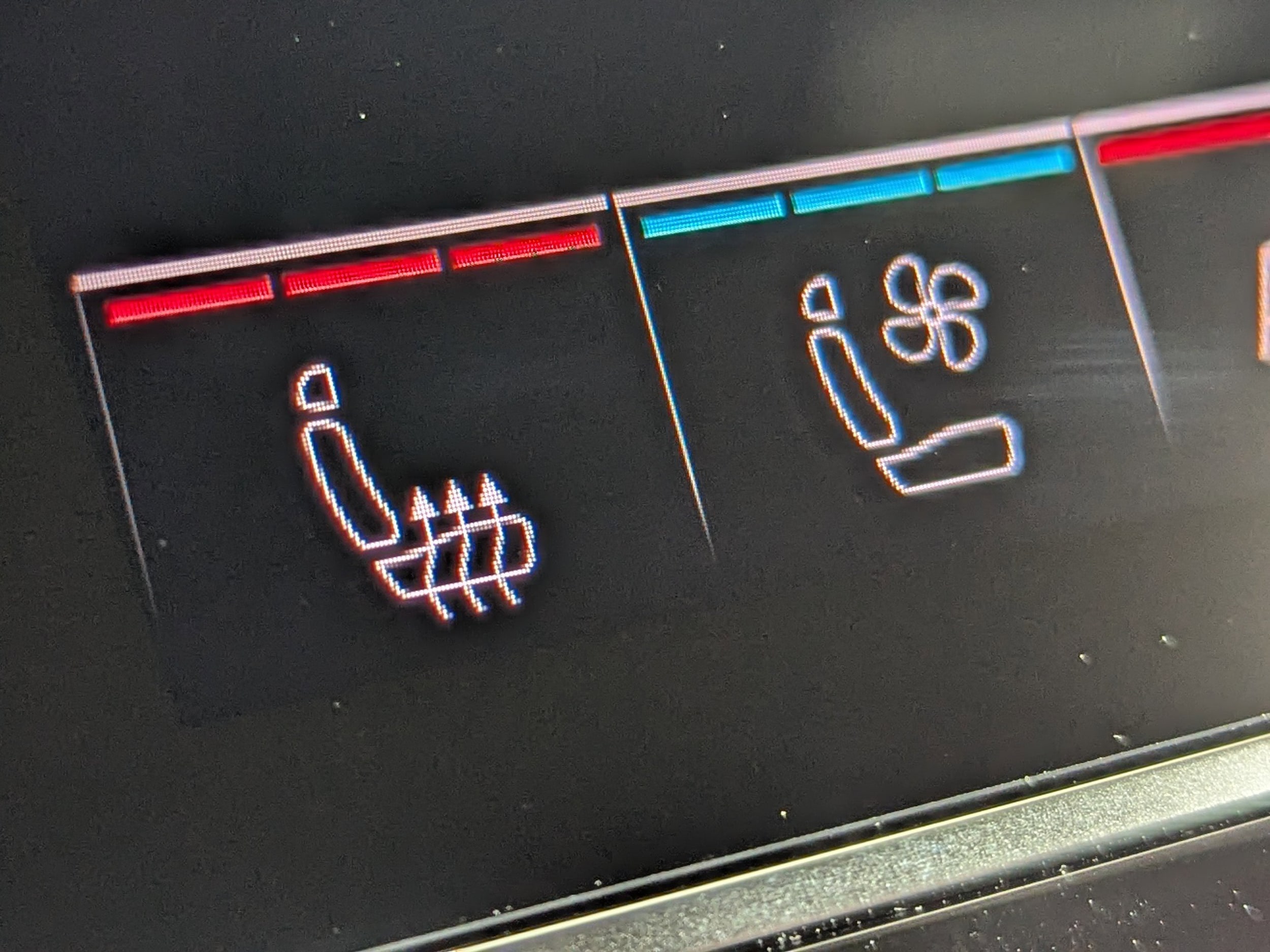 2026 Audi SQ7 Premium Plus - Photo 19