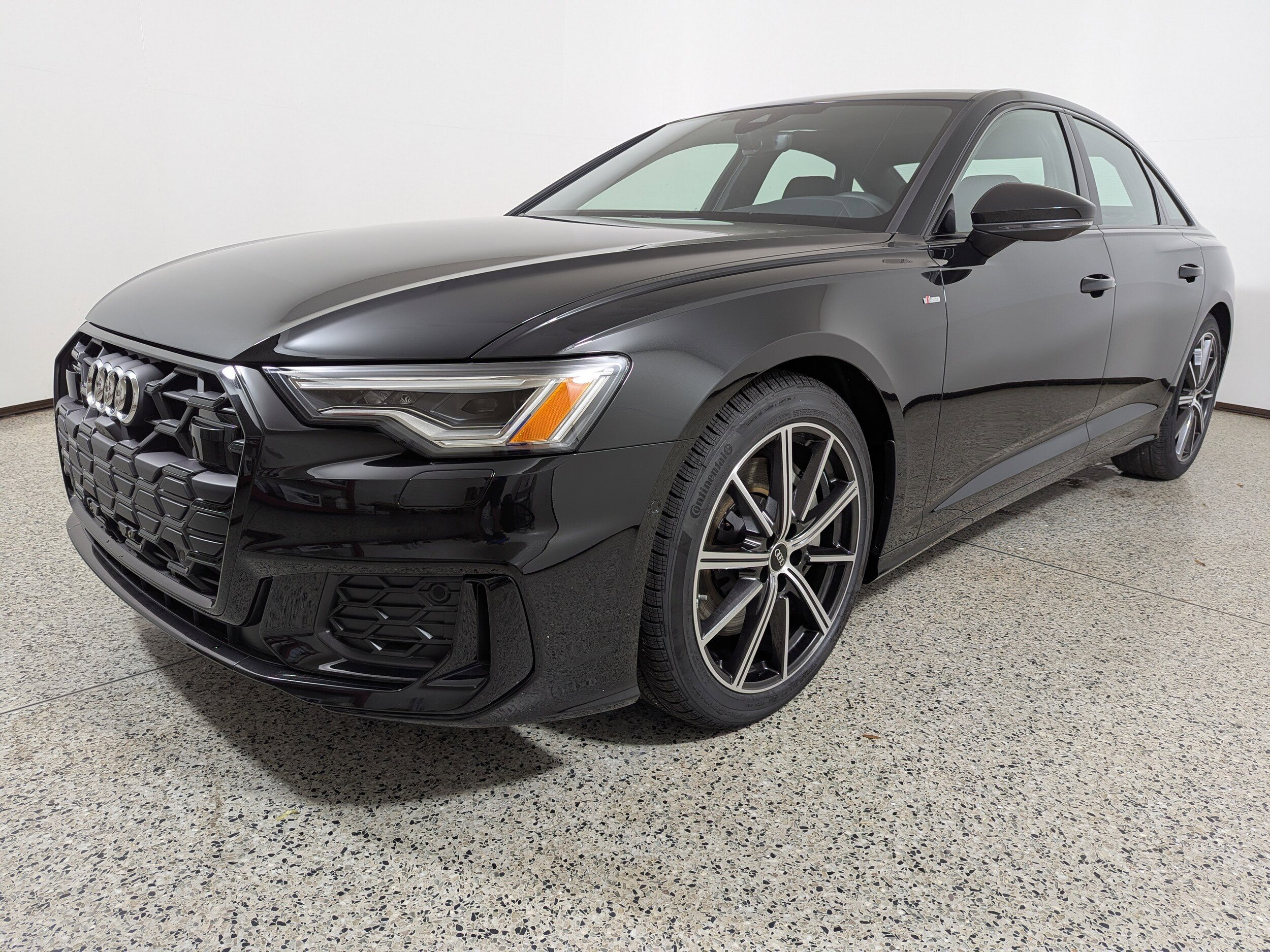 2025 Audi A6 Quattro Premium Plus photo 3