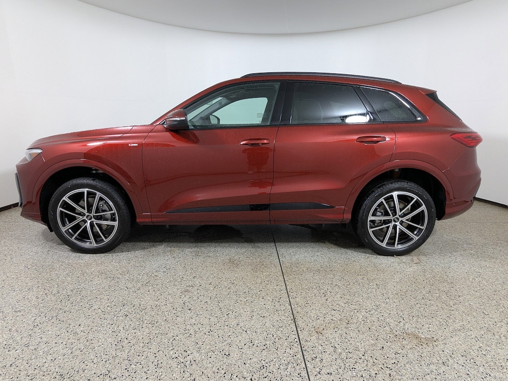 New 2026 Audi Q5 Premium Plus SUV