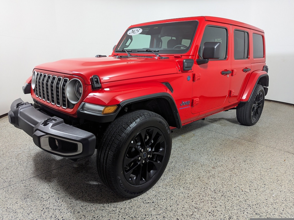 Used 2025 Jeep Wrangler 4xe Sahara 4x4 SUV