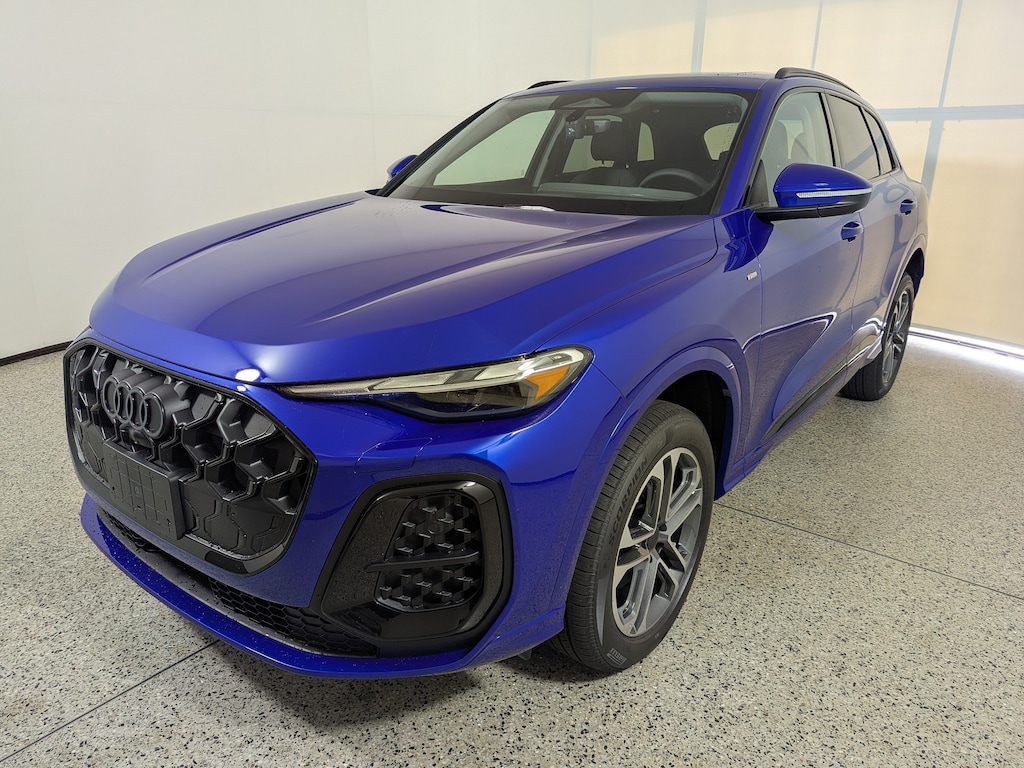 New 2026 Audi Q5 Premium SUV
