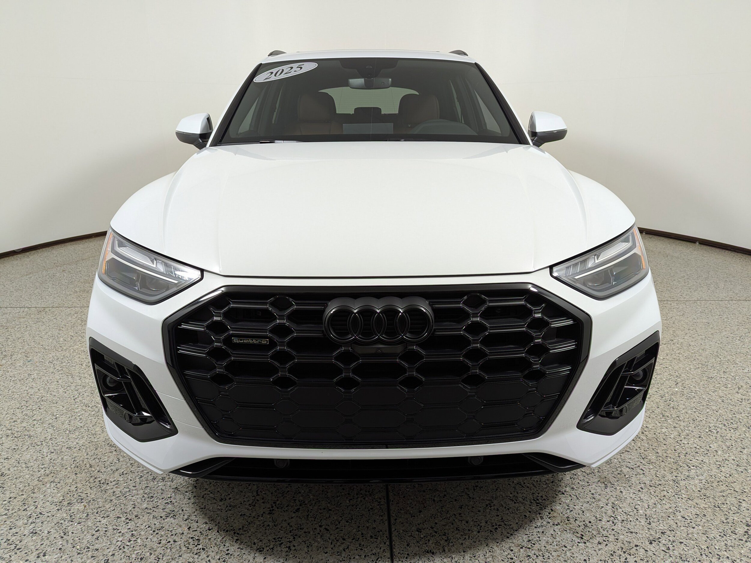 2025 Audi Q5 S line Premium Plus photo 2
