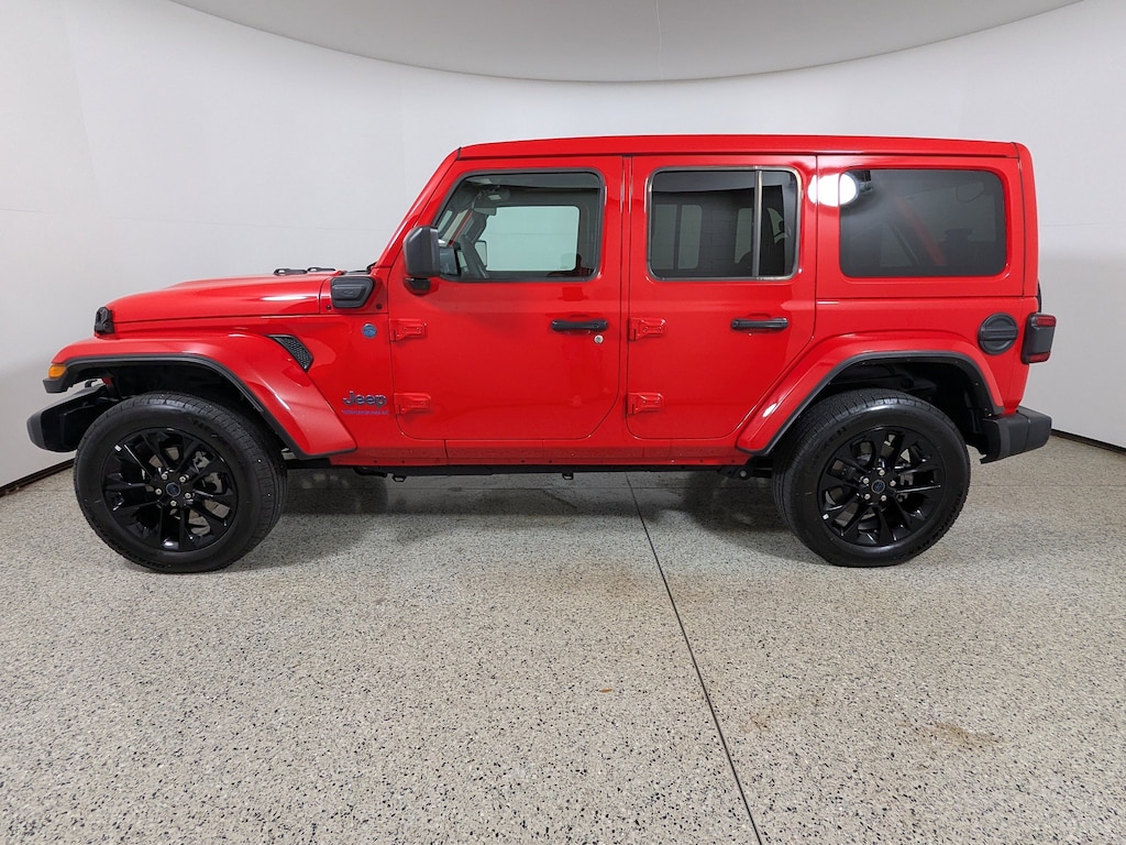 Used 2025 Jeep Wrangler 4xe Sahara 4x4 SUV
