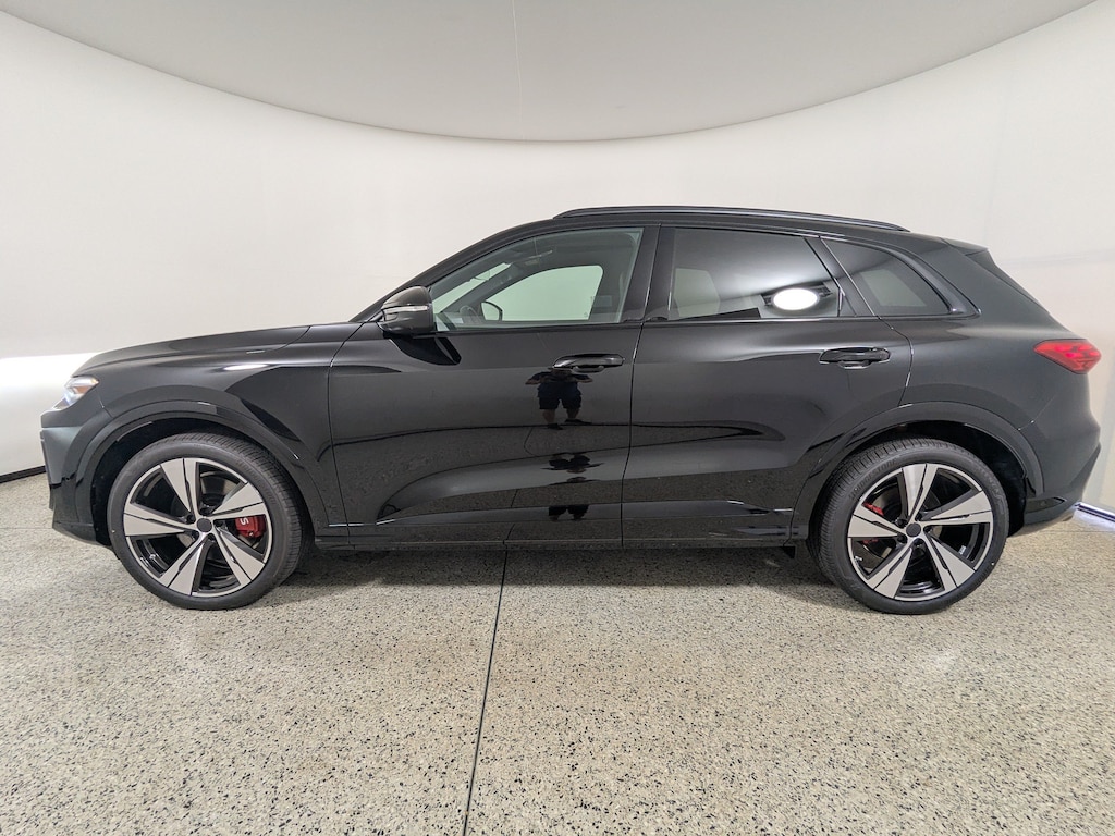 New 2026 Audi SQ5 Premium Plus SUV