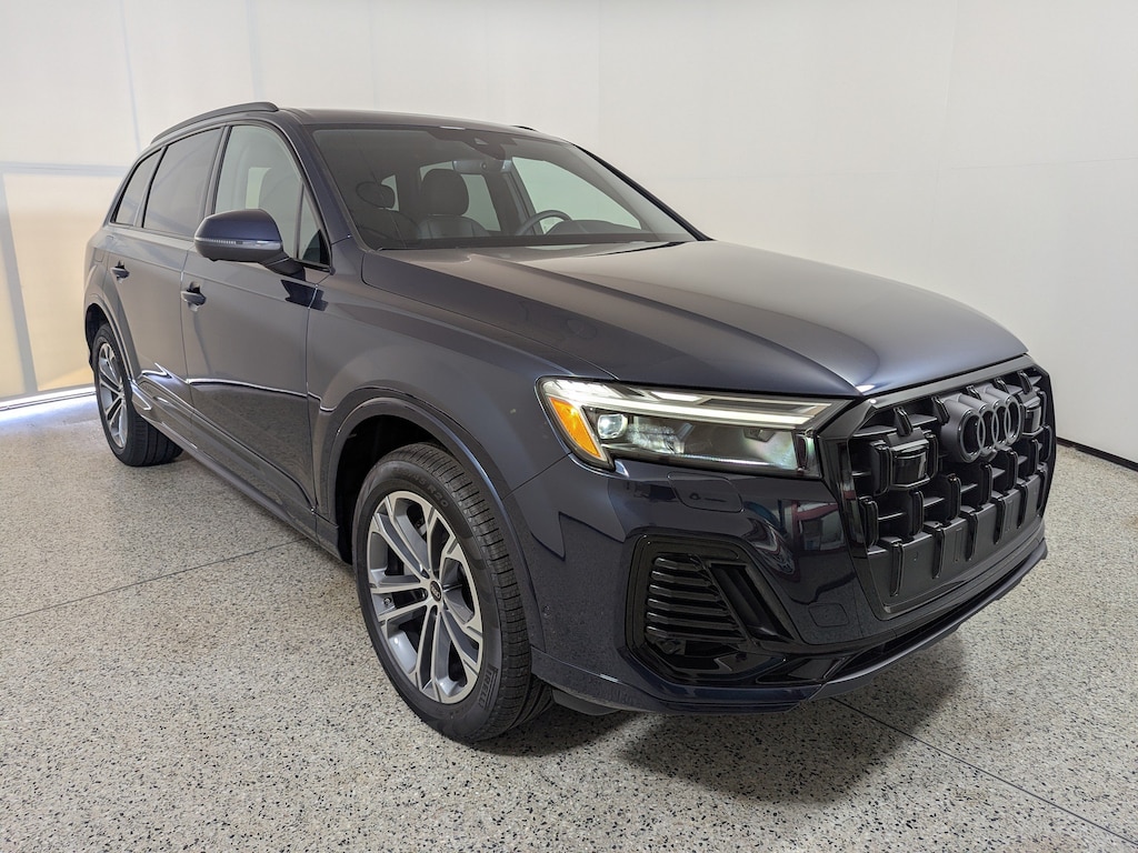 New 2026 Audi Q7 Premium Plus SUV