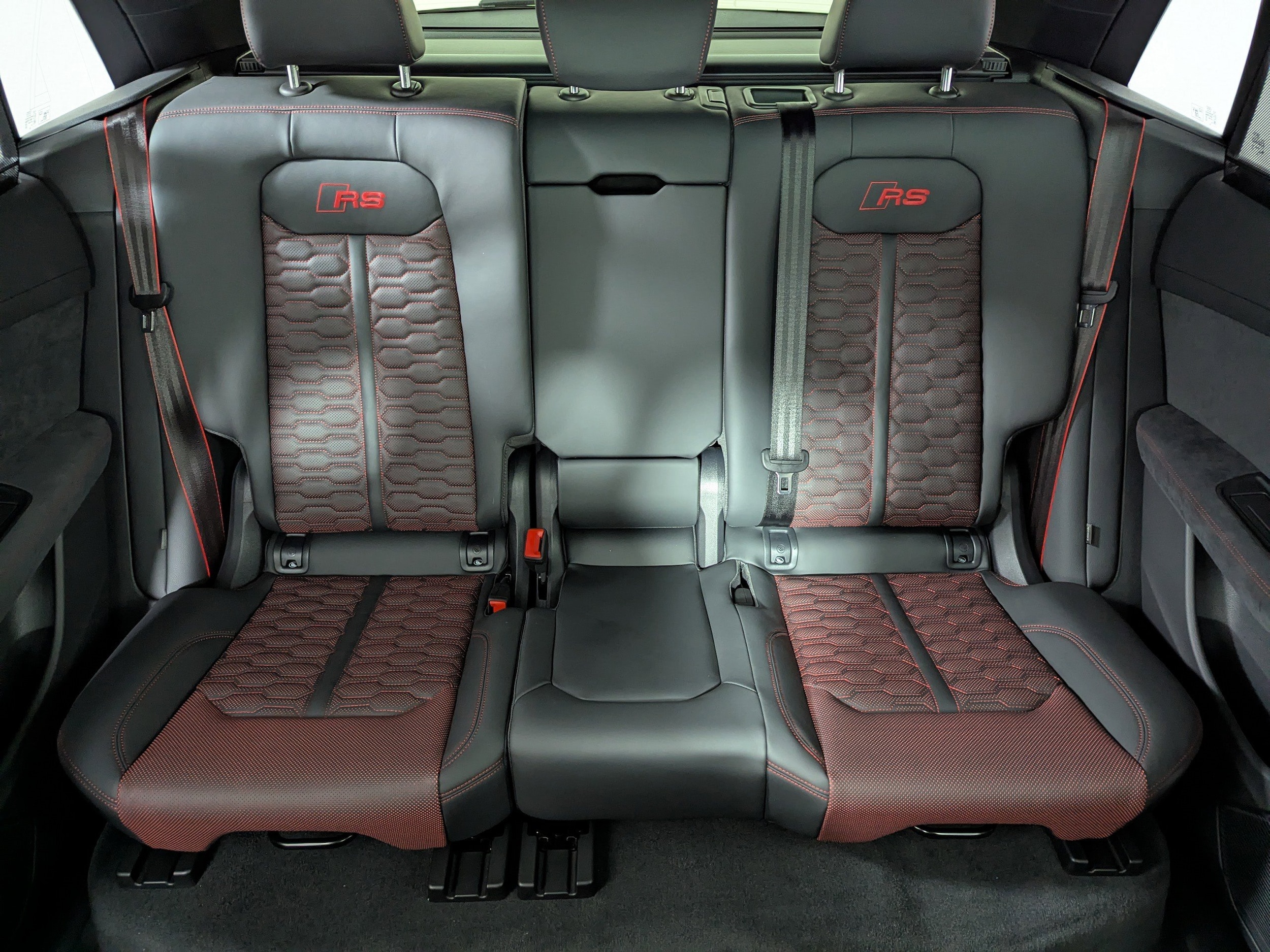 2026 Audi RS Q8 Base - Photo 13