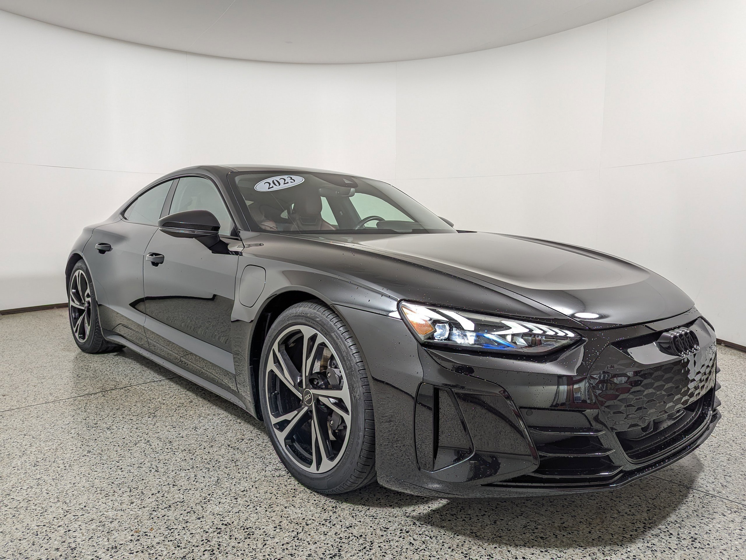 2023 Audi e-tron GT Premium Plus's photo