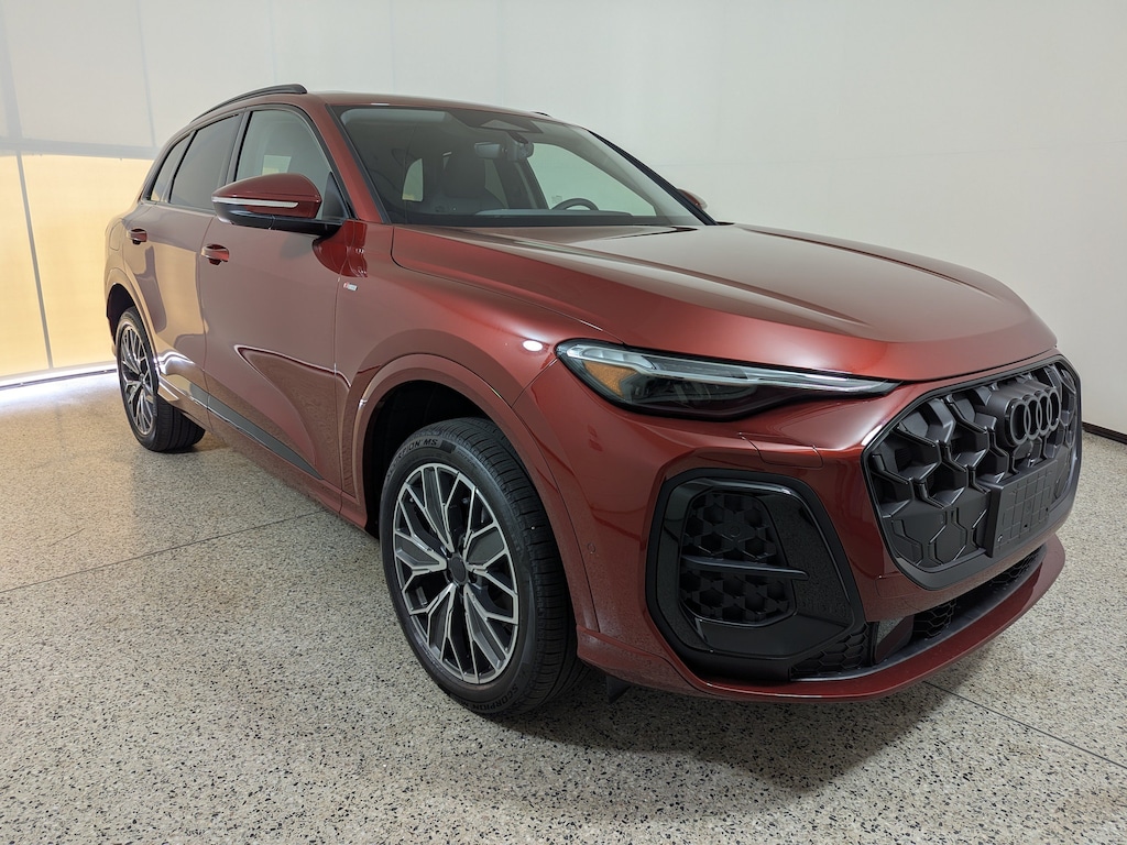 New 2026 Audi Q5 Premium Plus SUV