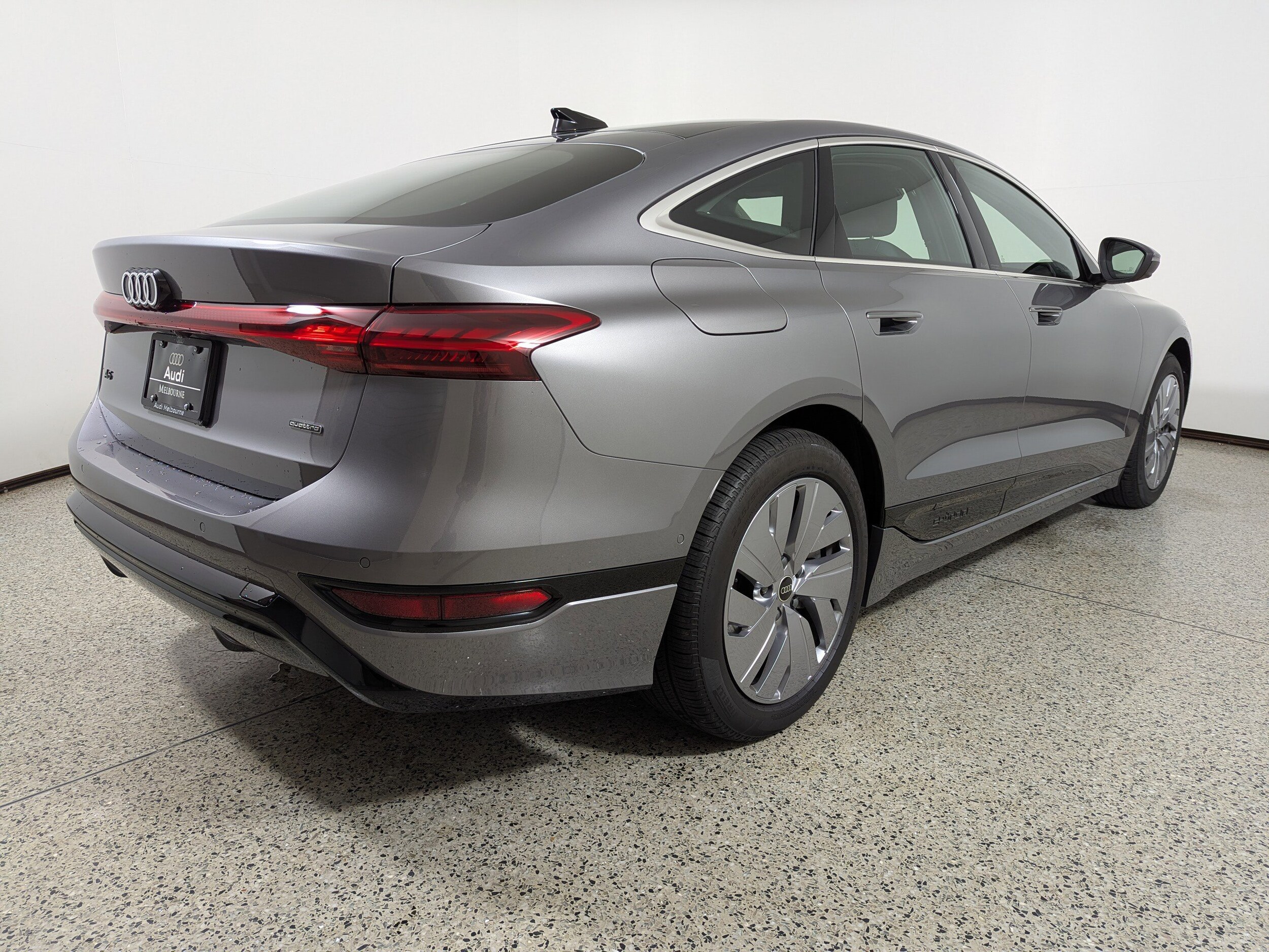 2025 Audi A6 Sportback e-tron Premium - Photo 7
