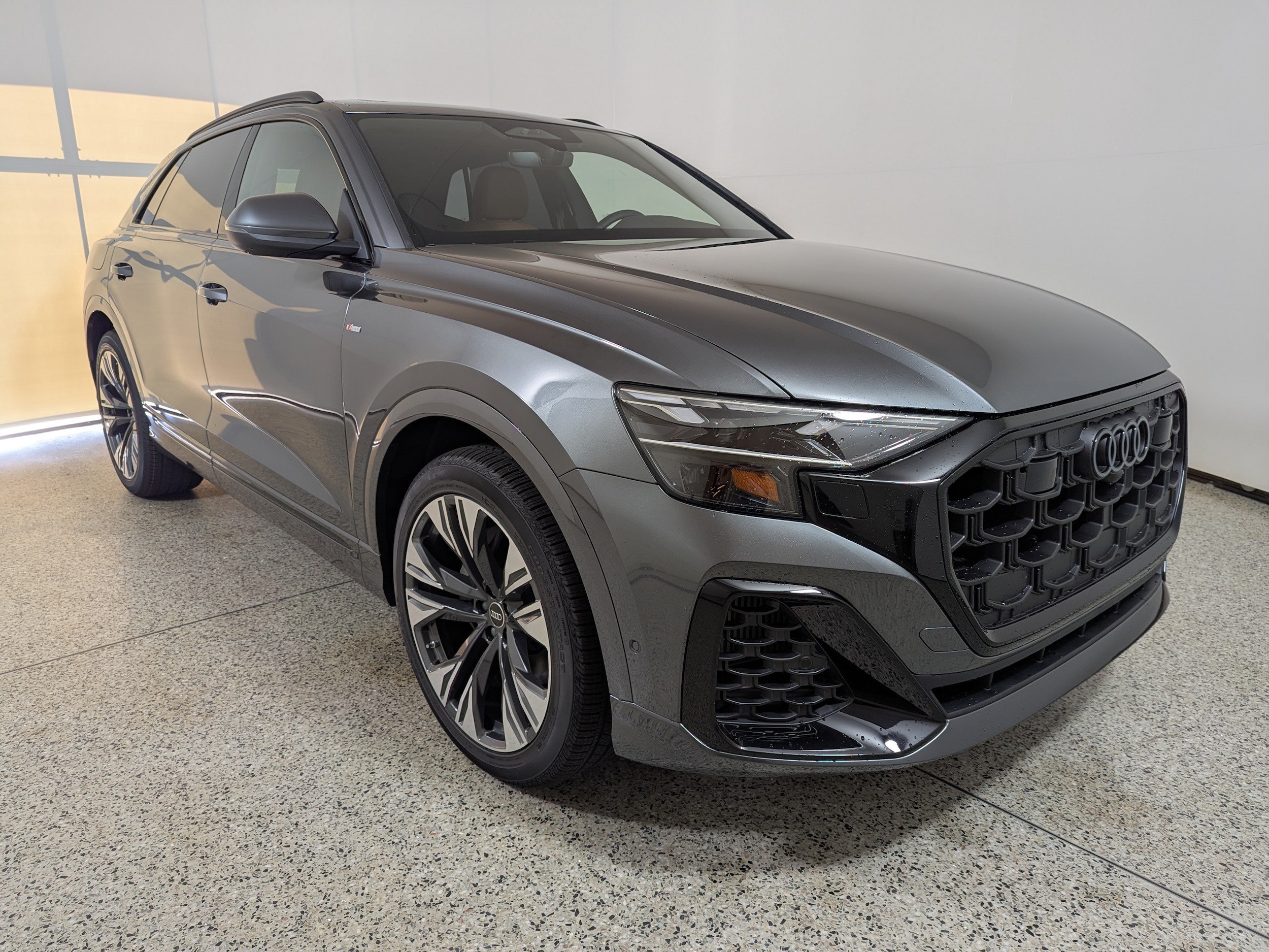 2027 Audi Q8