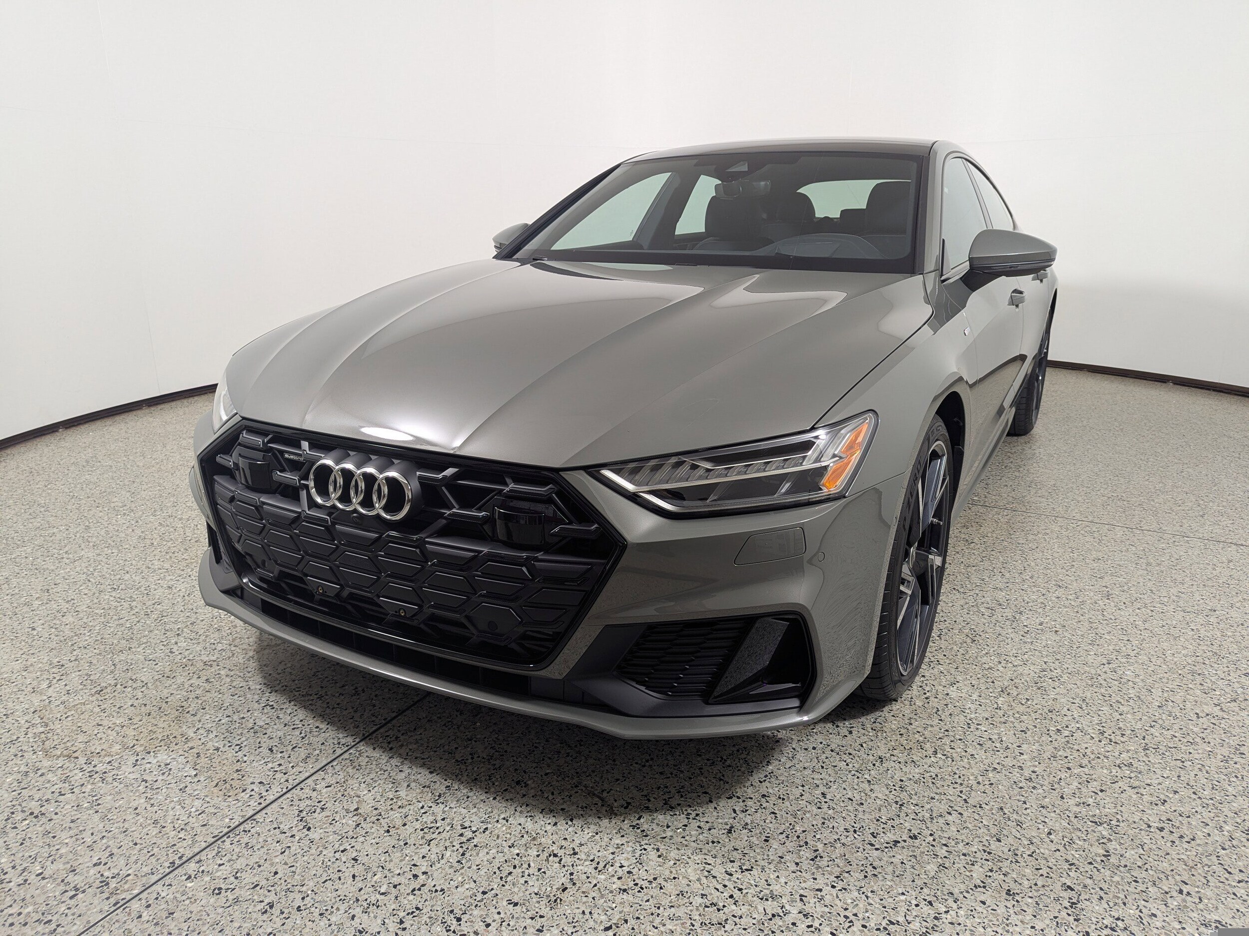 2025 Audi A7 55 Prestige photo 3