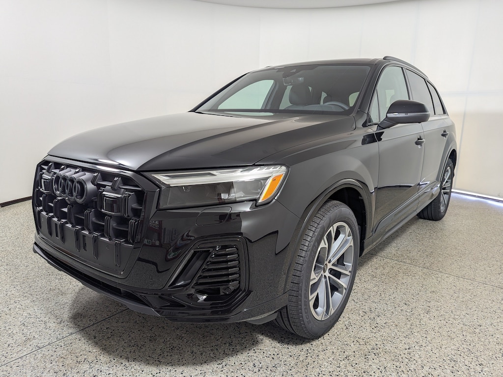 New 2026 Audi Q7 Premium SUV