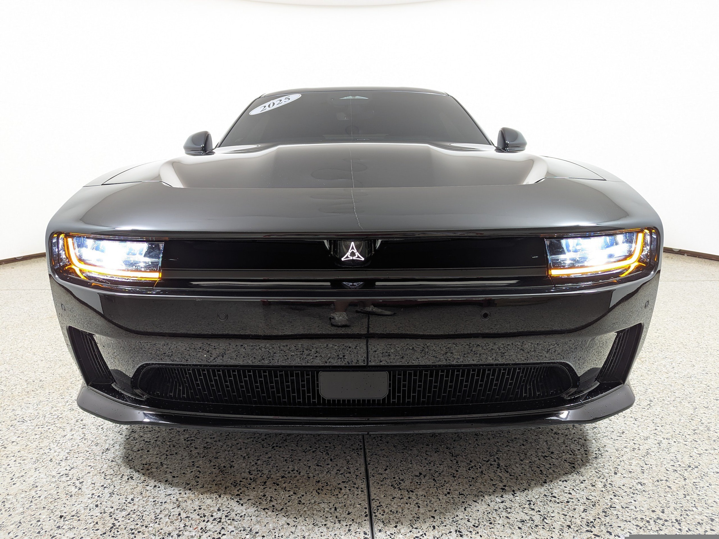 Used 2025 Dodge Charger Daytona R/T with VIN 2C3CDBCK8SR542437 for sale in West Melbourne, FL
