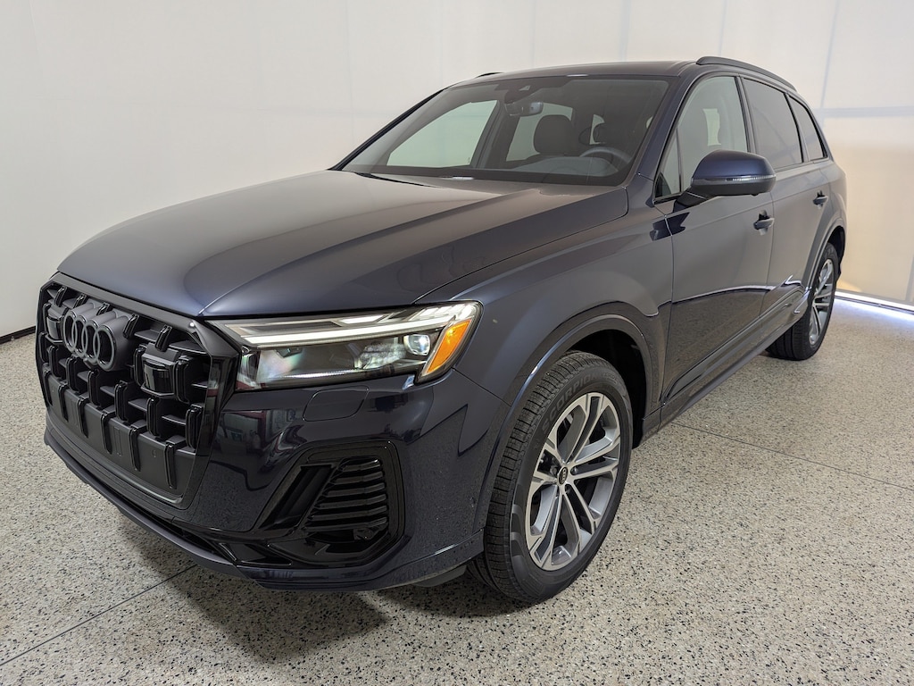 New 2026 Audi Q7 Premium Plus SUV