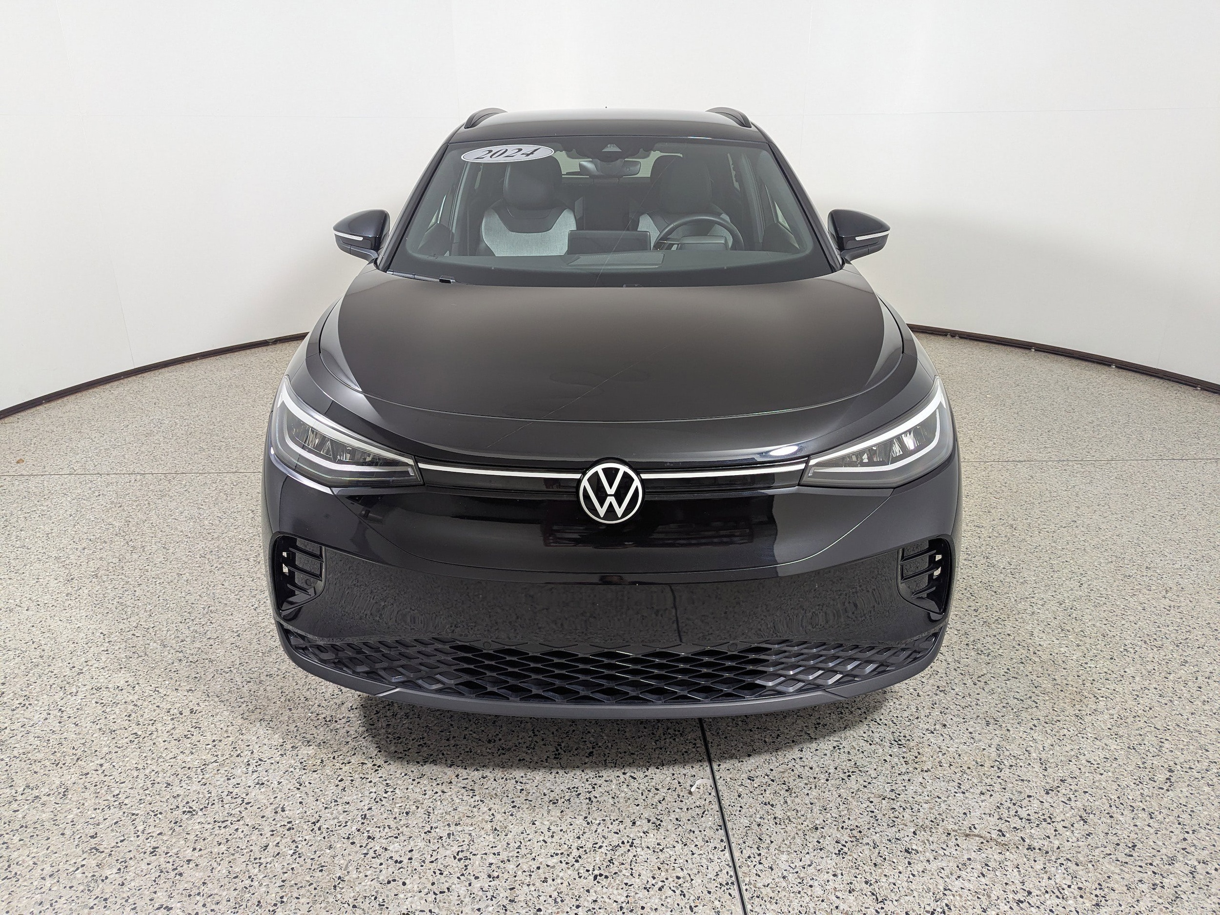 Used 2024 Volkswagen ID.4 STANDARD with VIN 1V2BMPE89RC004322 for sale in Melbourne, FL