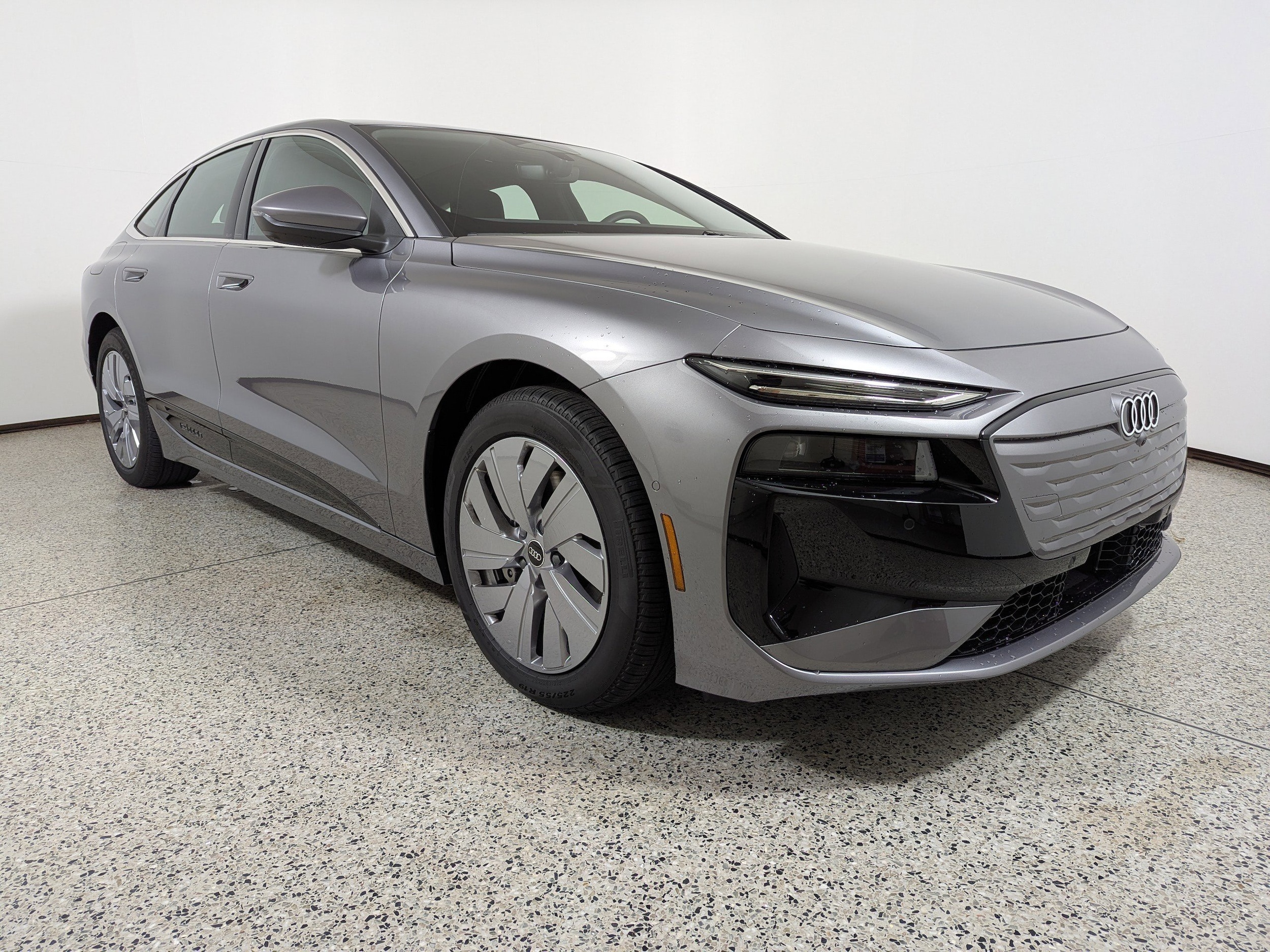 2025 Audi A6 Sportback e-tron Premium's photo