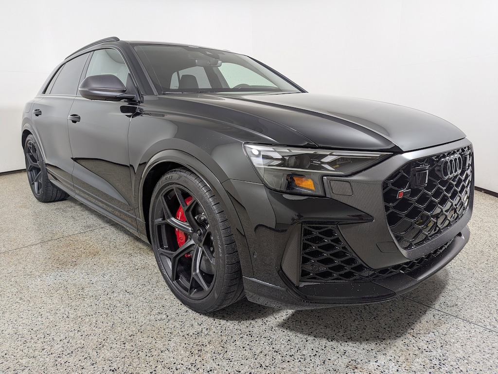 New 2026 Audi RS Q8 performance SUV