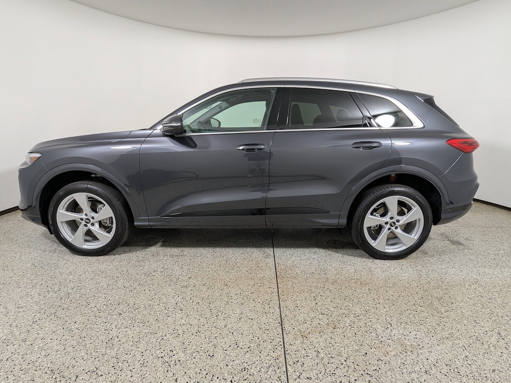 New 2026 Audi Q5 Premium Plus SUV