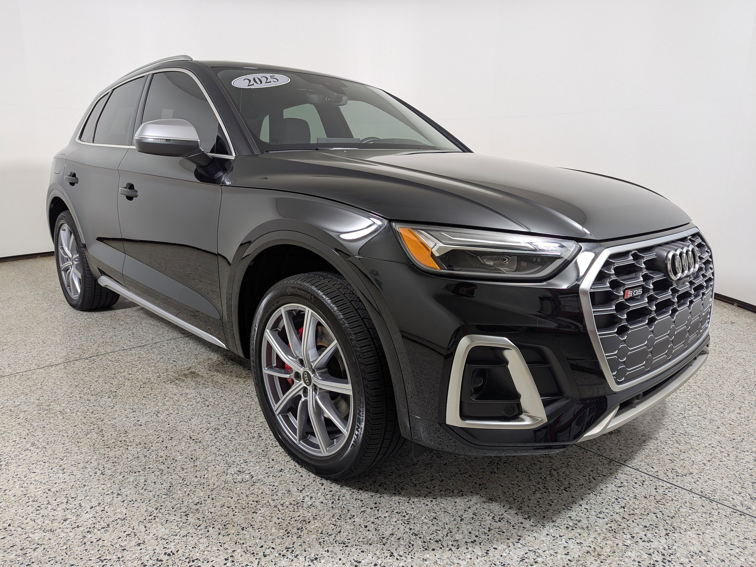 2025 Audi SQ5 Premium Plus quattro's photo