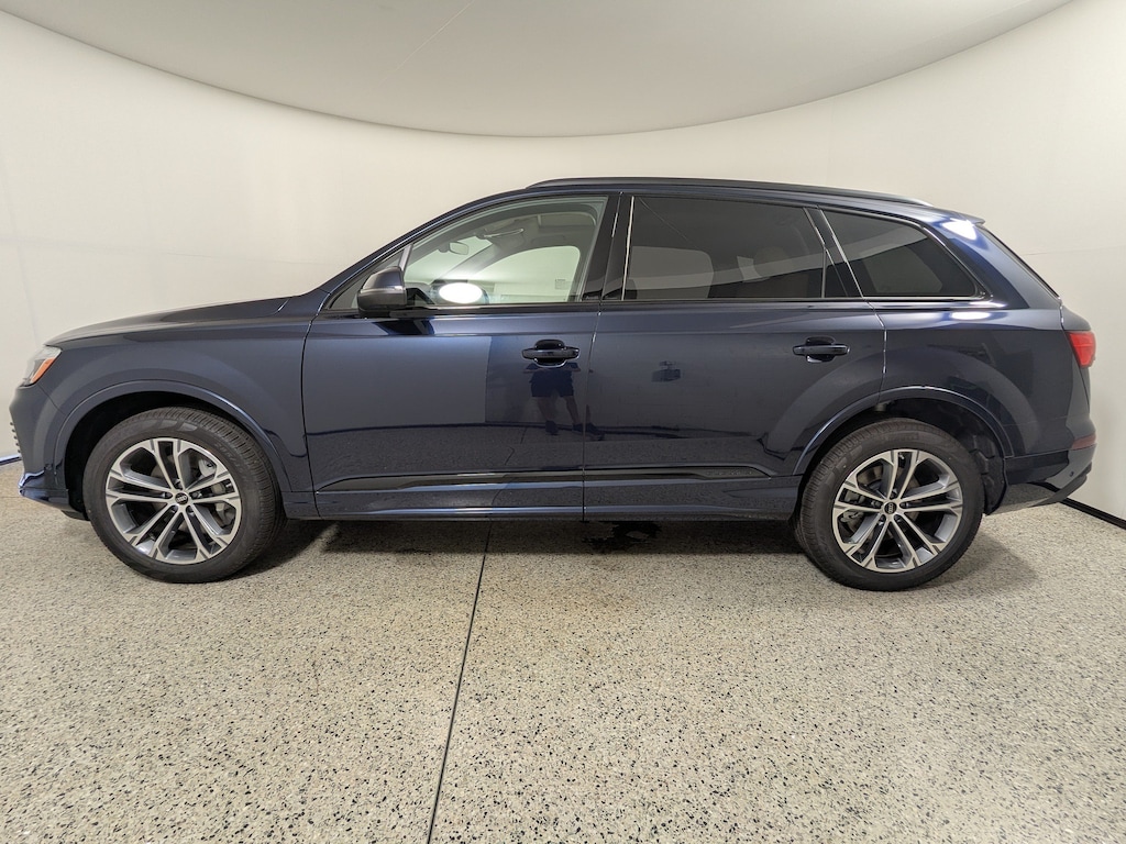 New 2026 Audi Q7 Premium Plus SUV