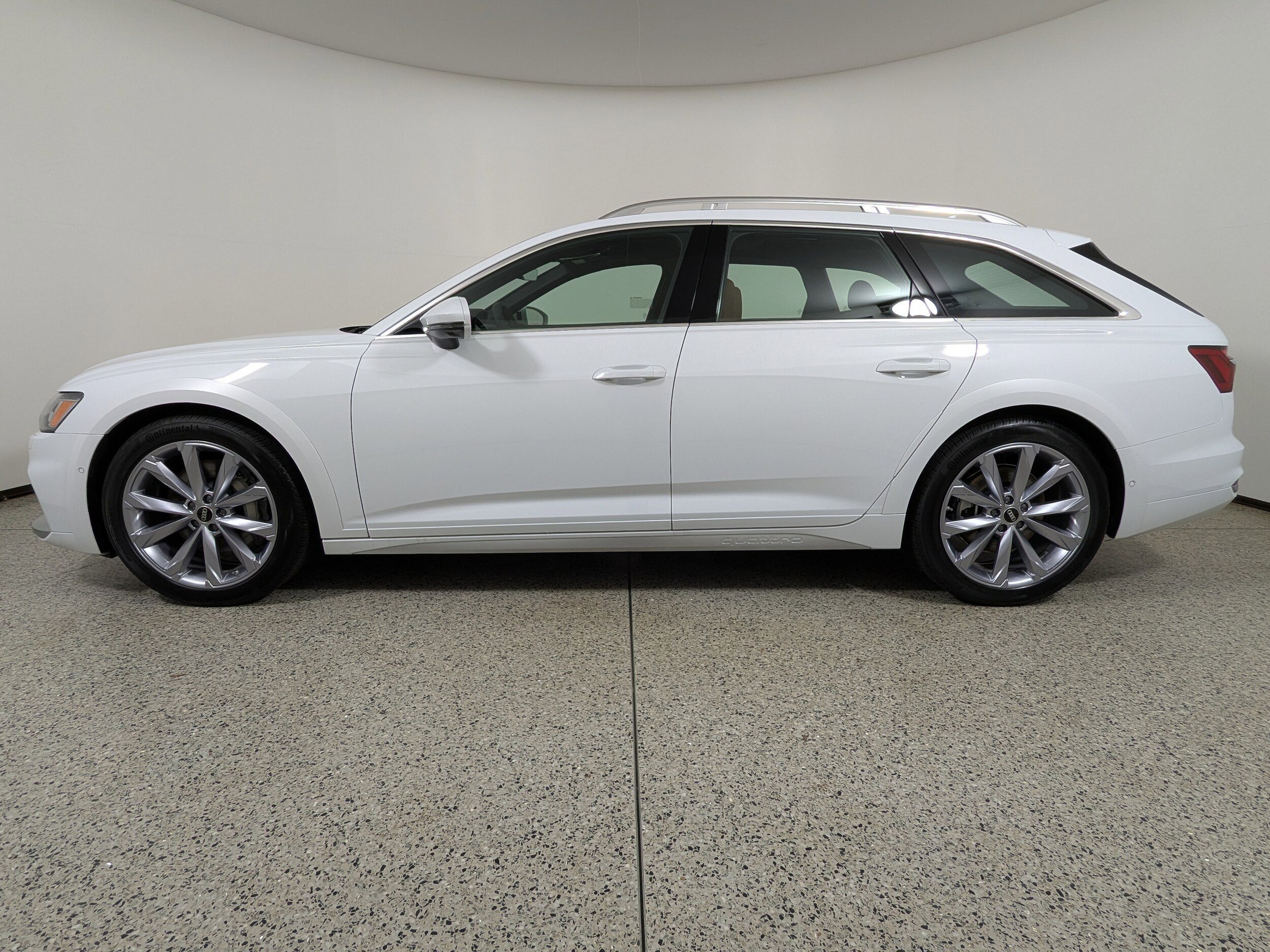 2025 Audi A6 Allroad Quattro Premium Plus photo 4