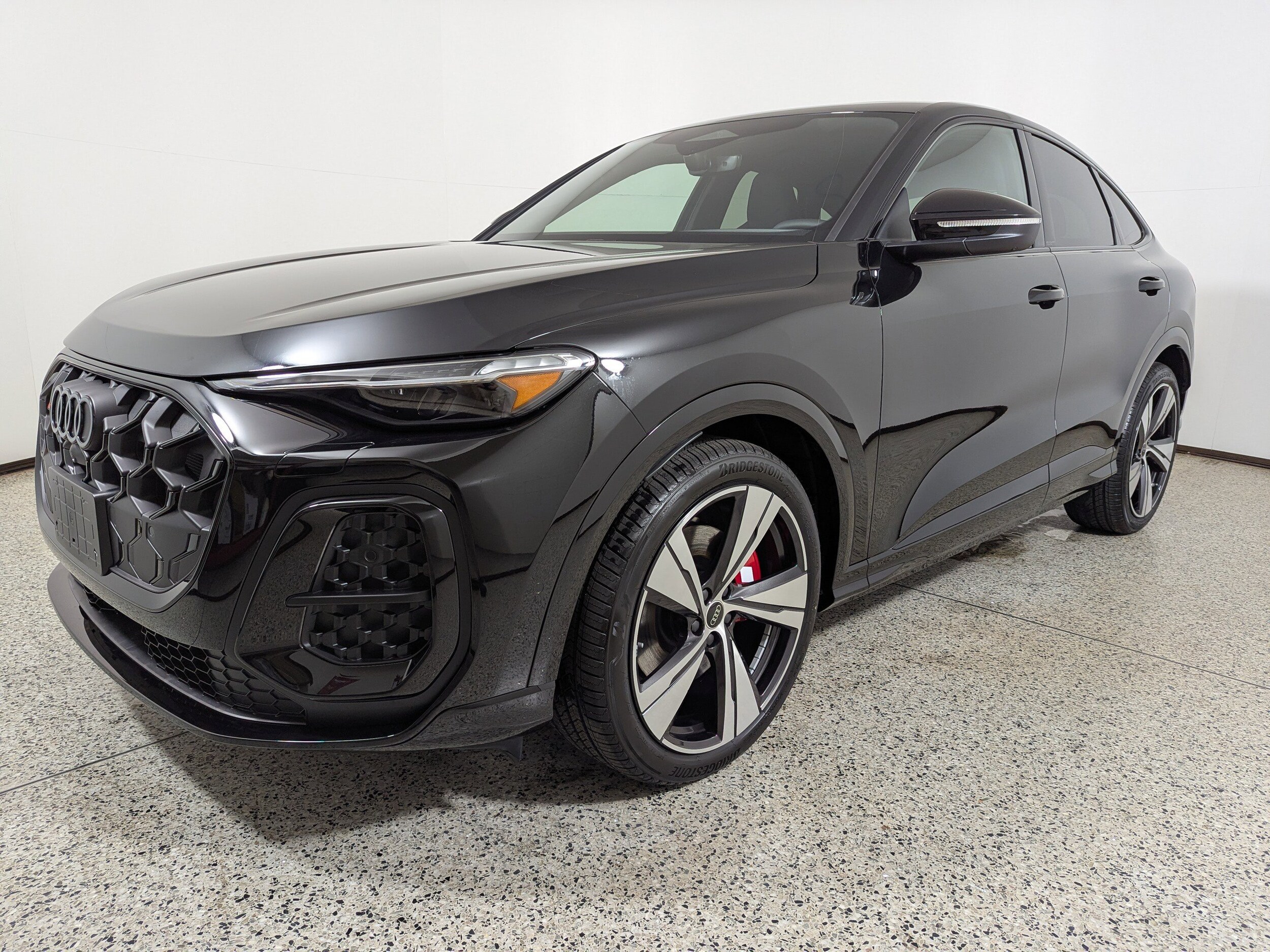 2025 Audi SQ5 Premium Plus photo 3