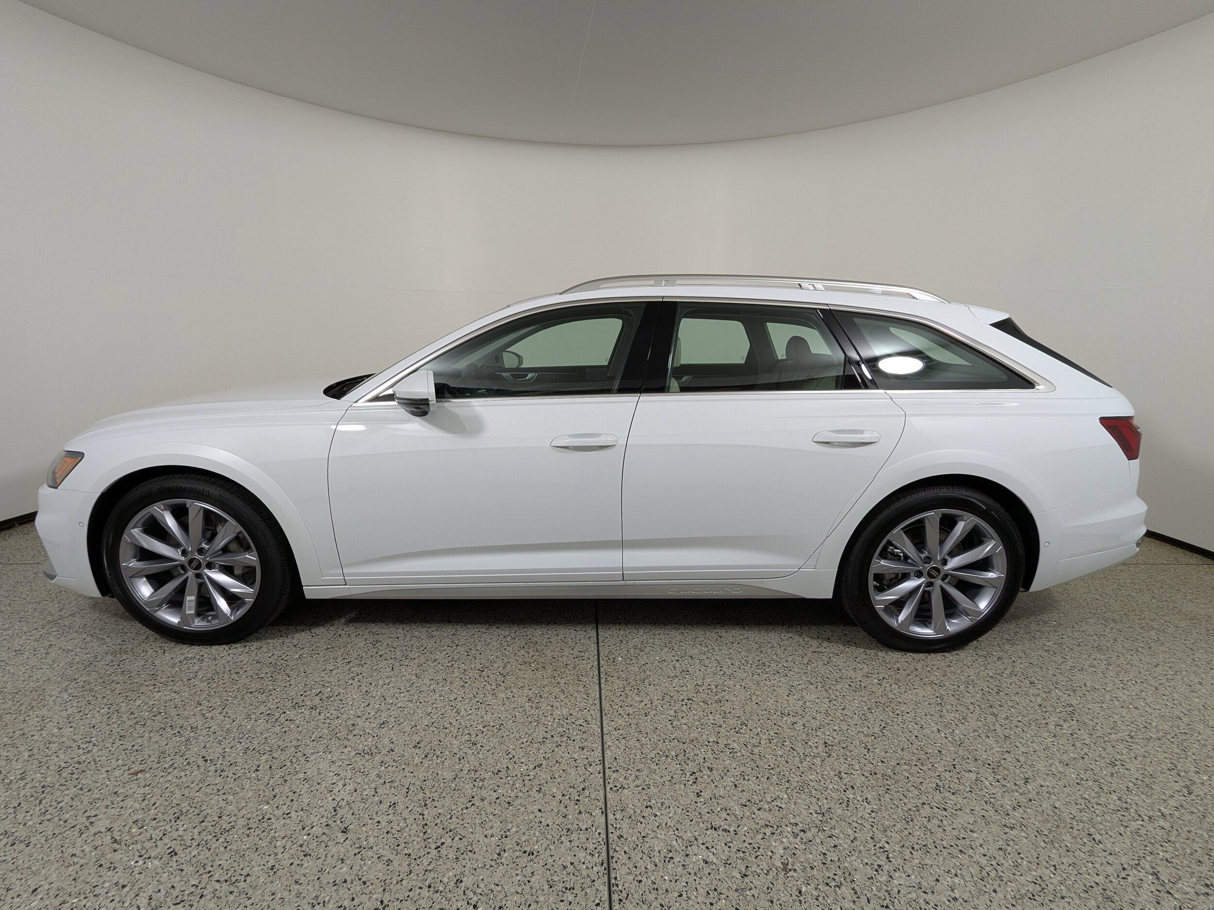 2025 Audi A6 Allroad Quattro Prestige photo 4