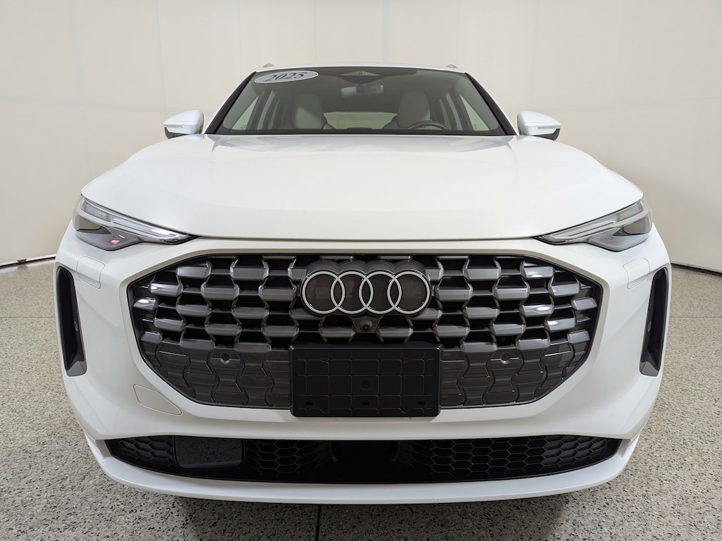 Certified 2025 Audi Q5 Premium Plus 2.0 TFSI quattro SUV