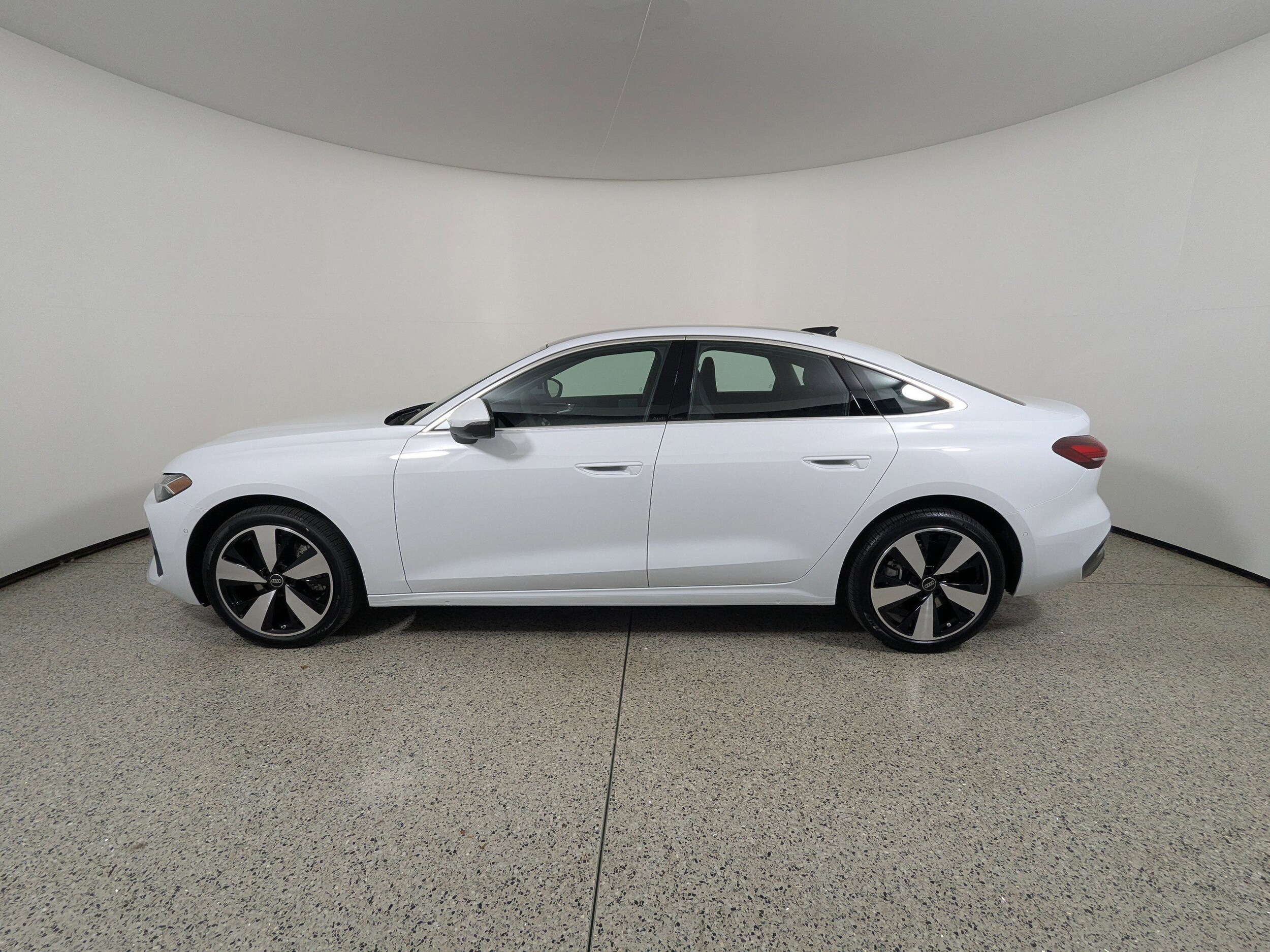 2025 Audi A5 2.0T Premium Plus photo 4