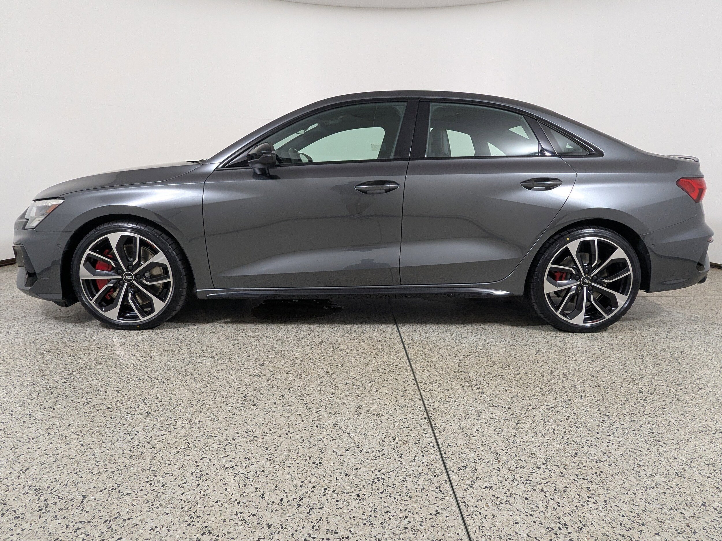 2022 Audi S3 Premium Plus photo 4