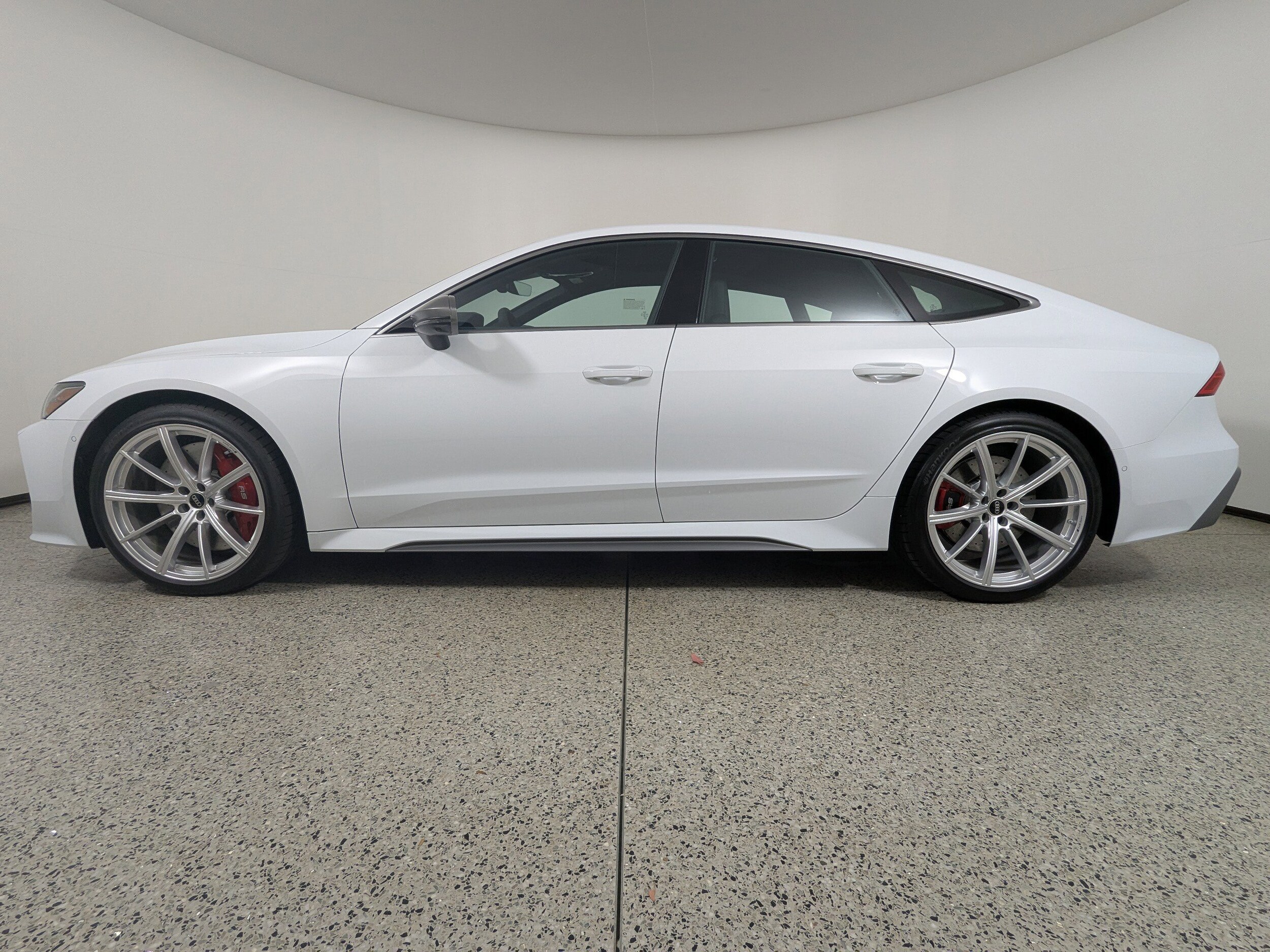 2025 Audi RS 7 Performance photo 4