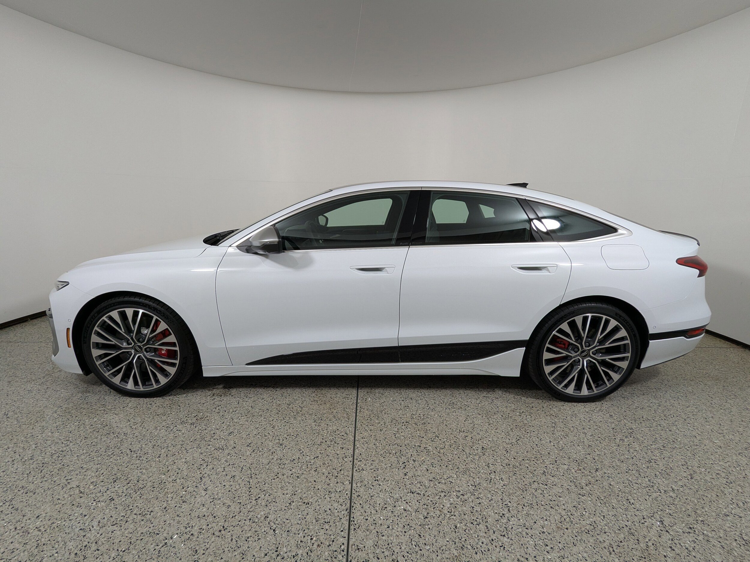 2025 Audi S6 Prestige photo 4