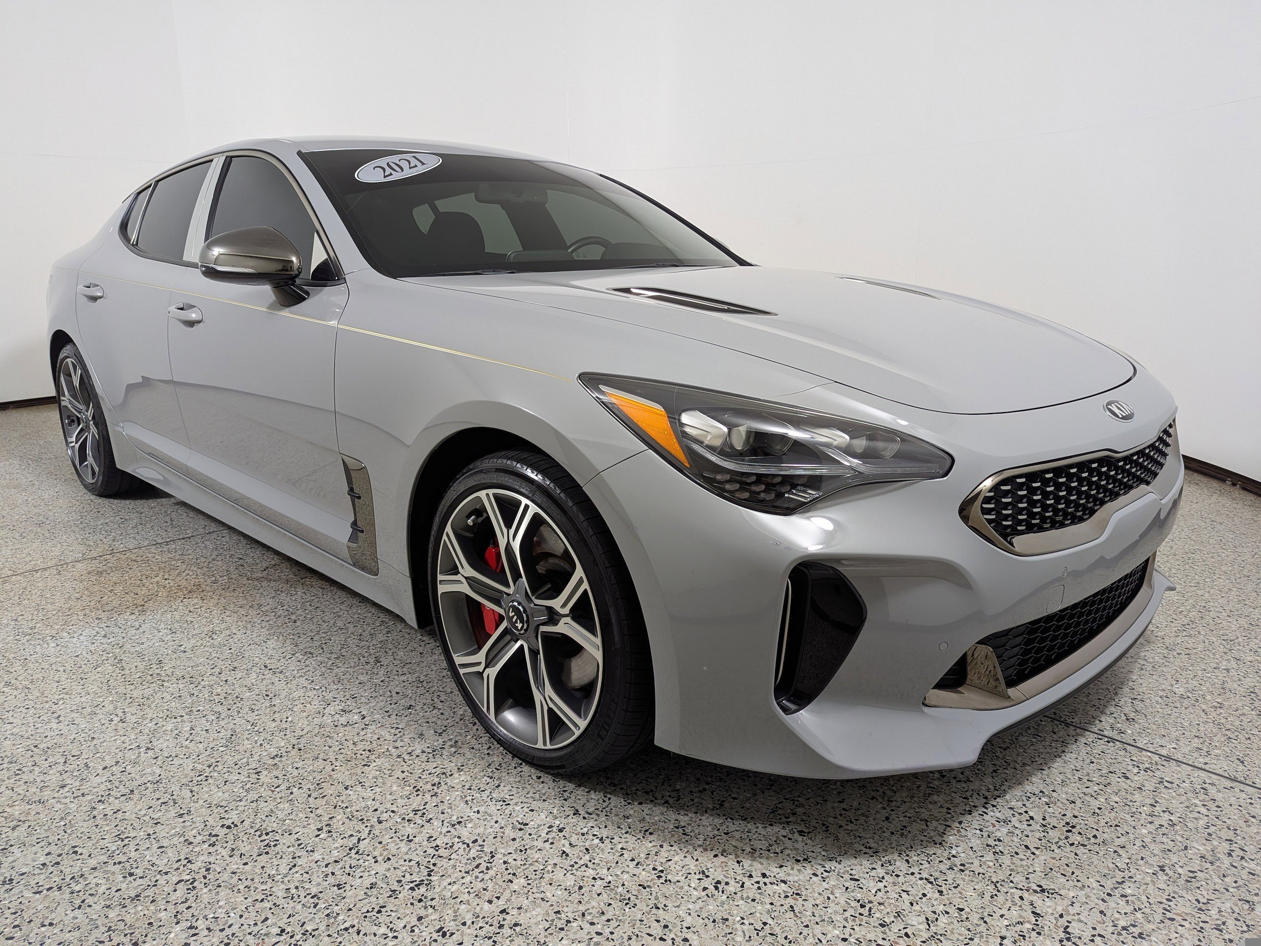 2021 Kia Stinger GT AWD's photo