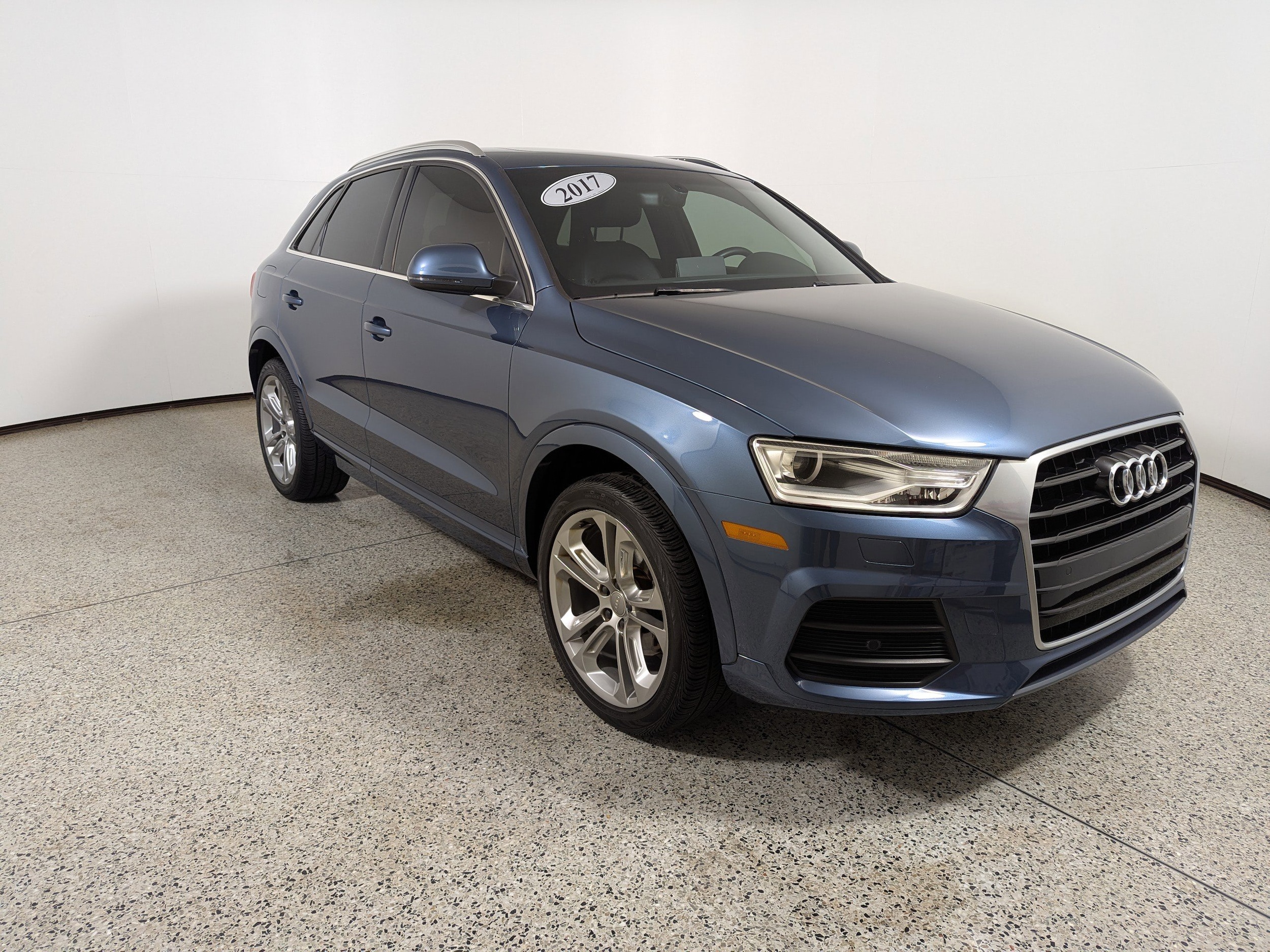 2017 Audi Q3 2.0T Premium Plus Tiptronic's photo