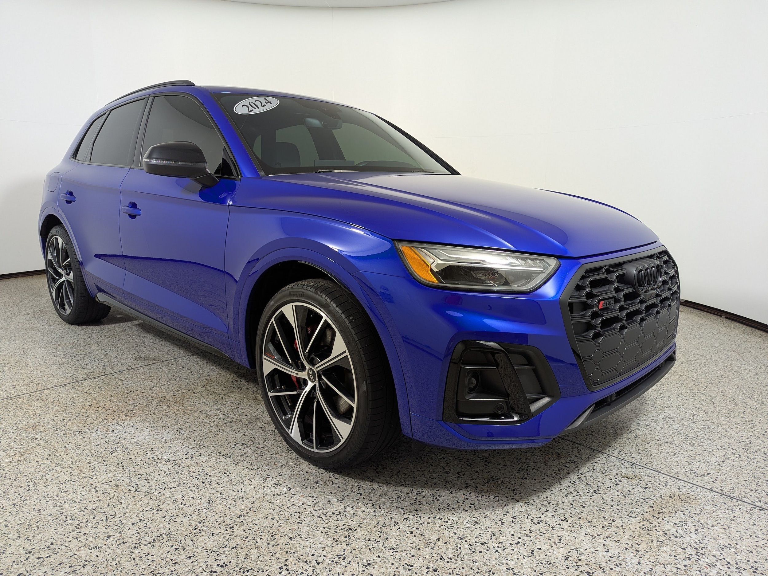 2024 Audi SQ5 Premium Plus's photo