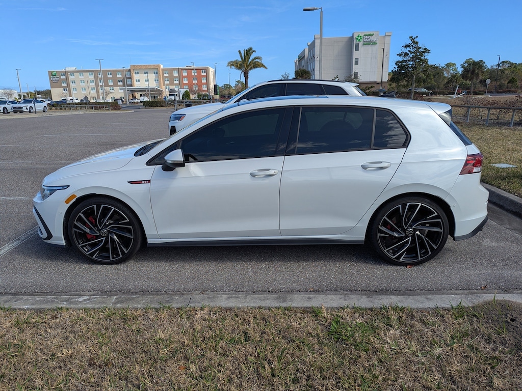 Used 2022 Volkswagen Golf GTI 2.0T Autobahn DSG Hatchback