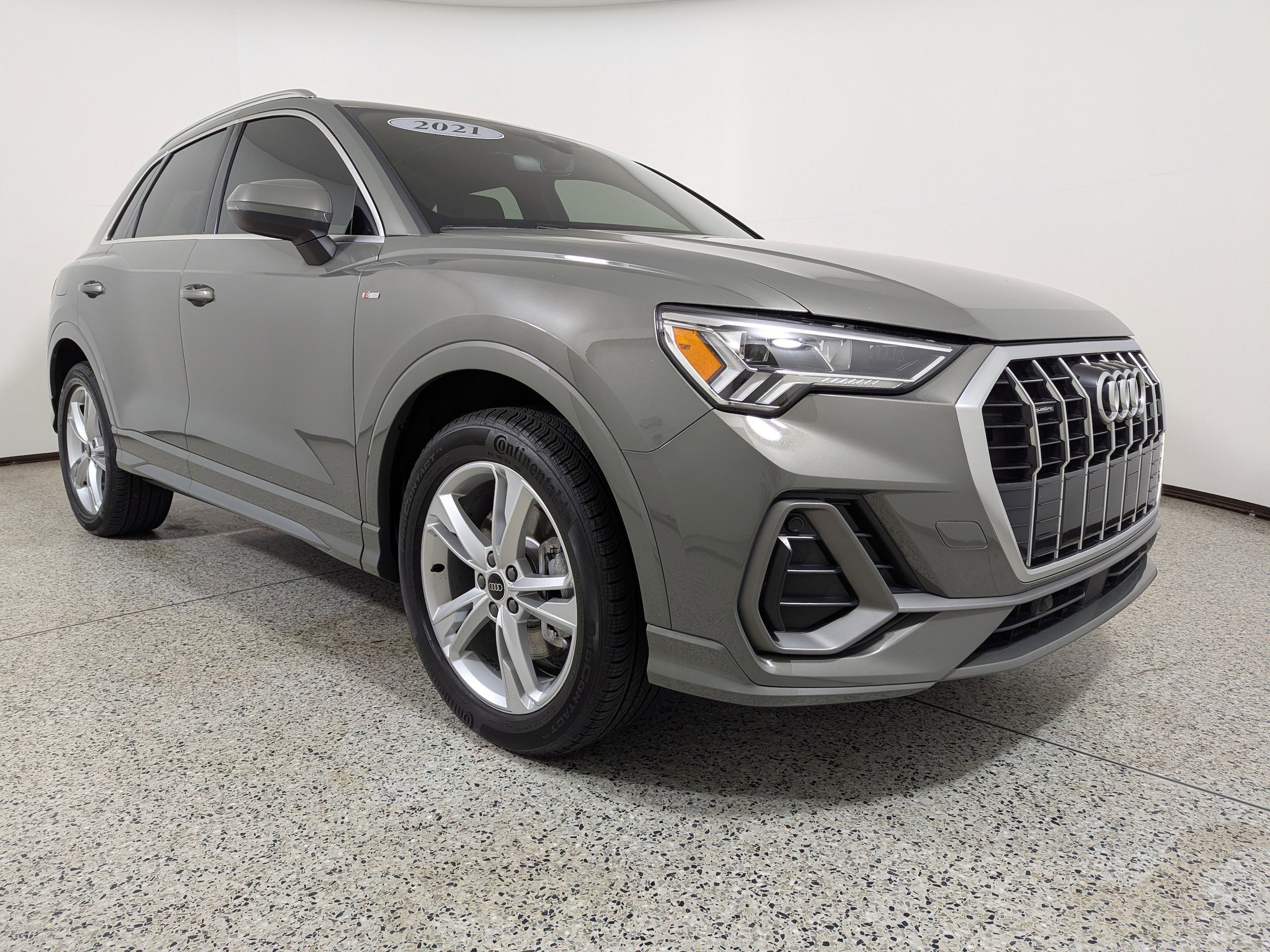 2021 Audi Q3 S line Premium Plus 45 TFSI quattro