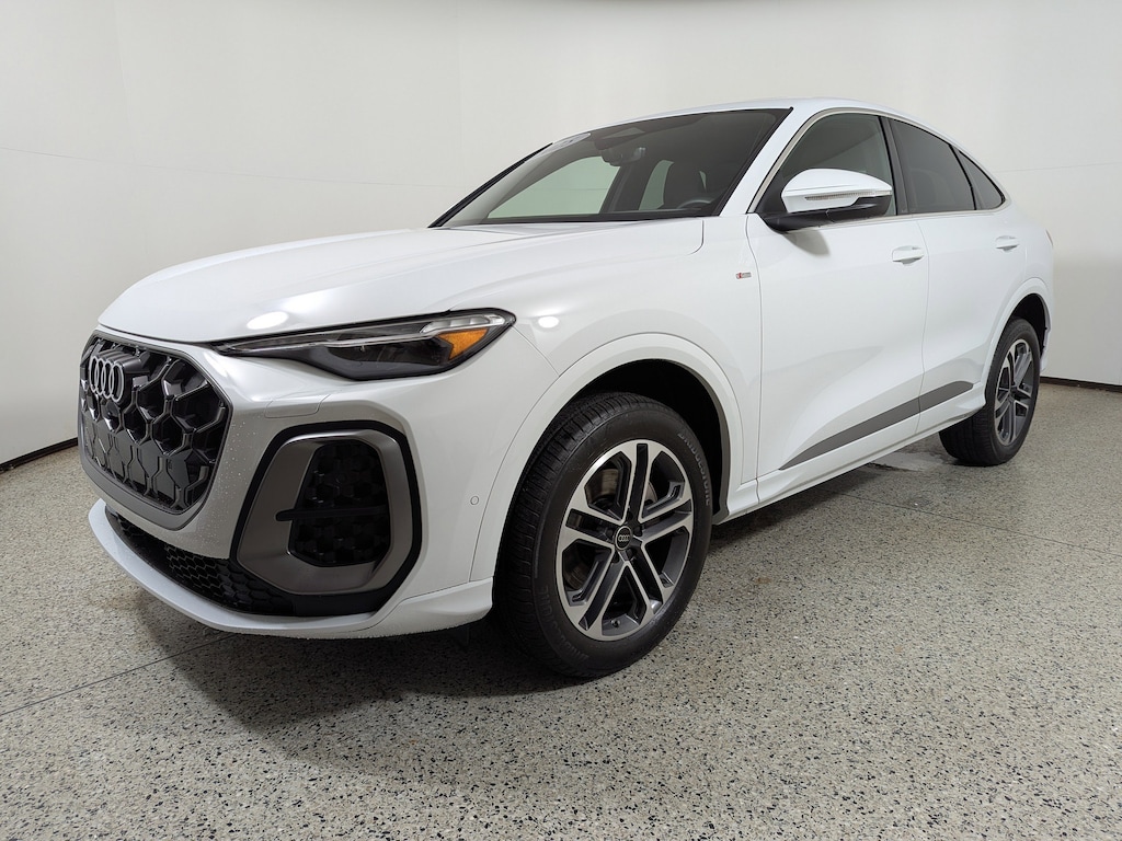 Used 2025 Audi Q5 Sportback Premium Plus 2.0 TFSI quattro SUV