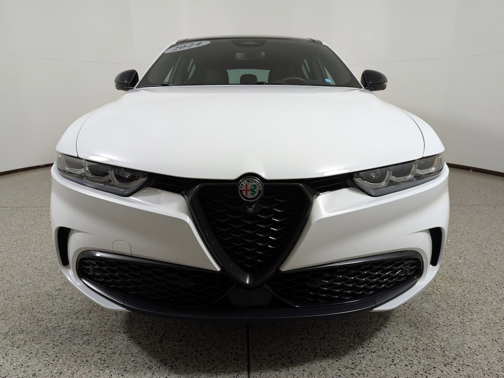 Used 2024 Alfa Romeo Tonale Veloce EAWD SUV