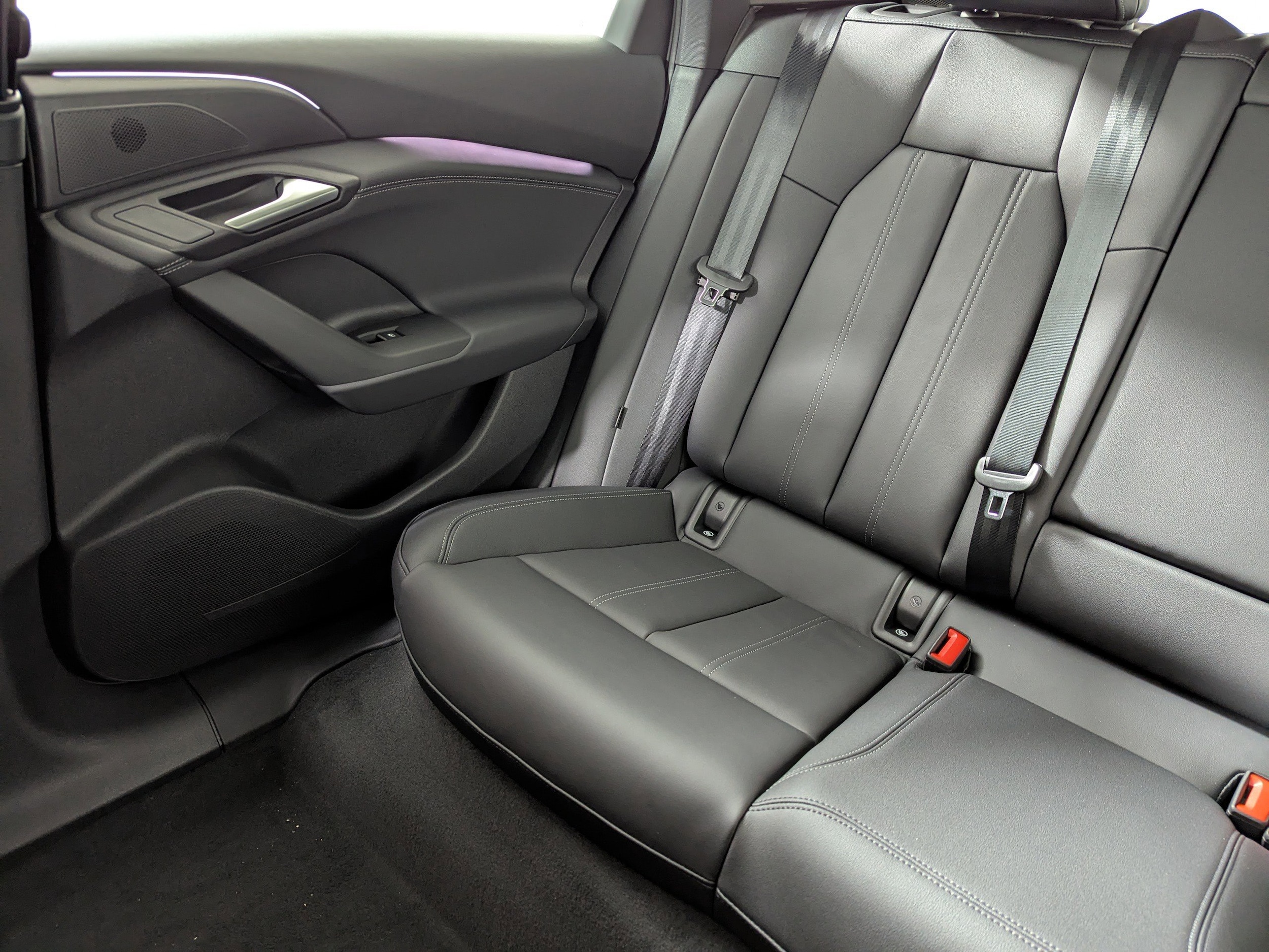 2025 Audi A6 Sportback e-tron Premium - Photo 12